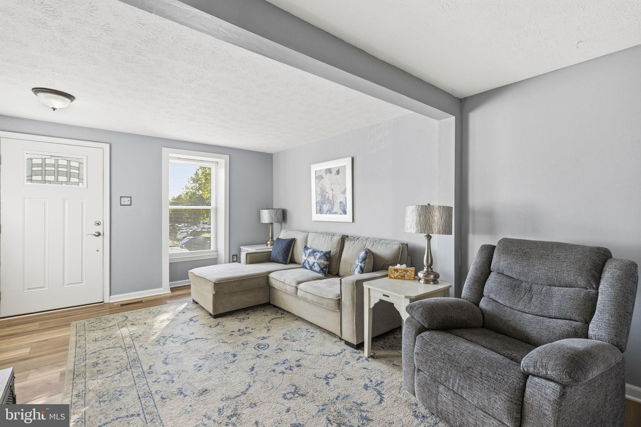 FEATHERHILL - Residential