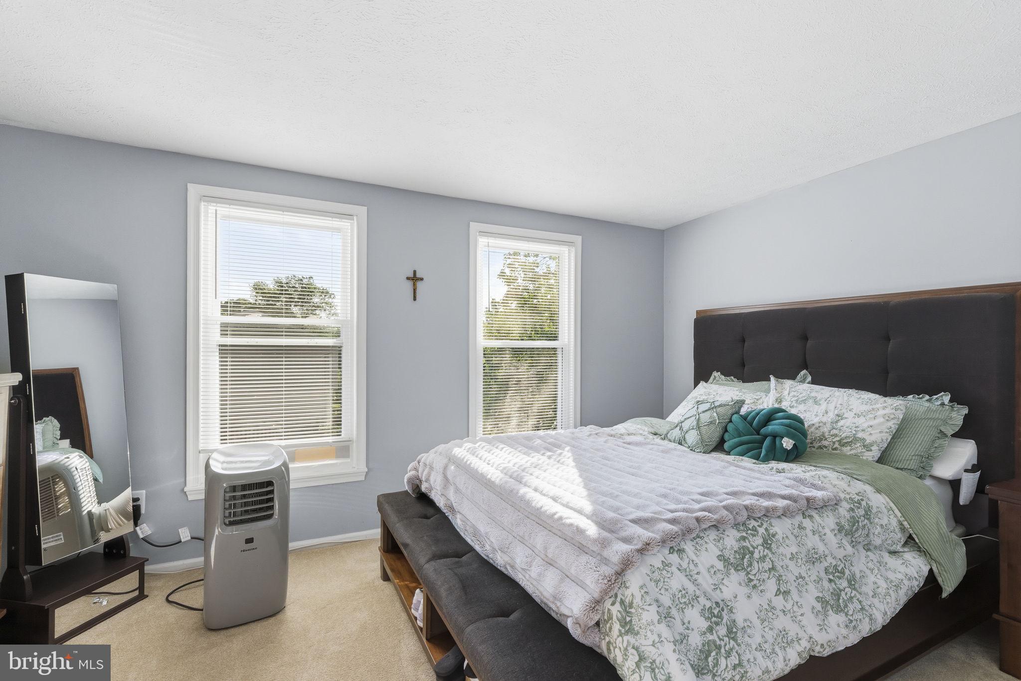 FEATHERHILL - Residential