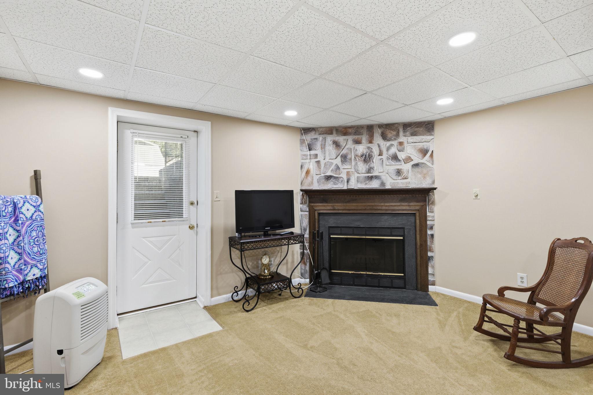 FEATHERHILL - Residential