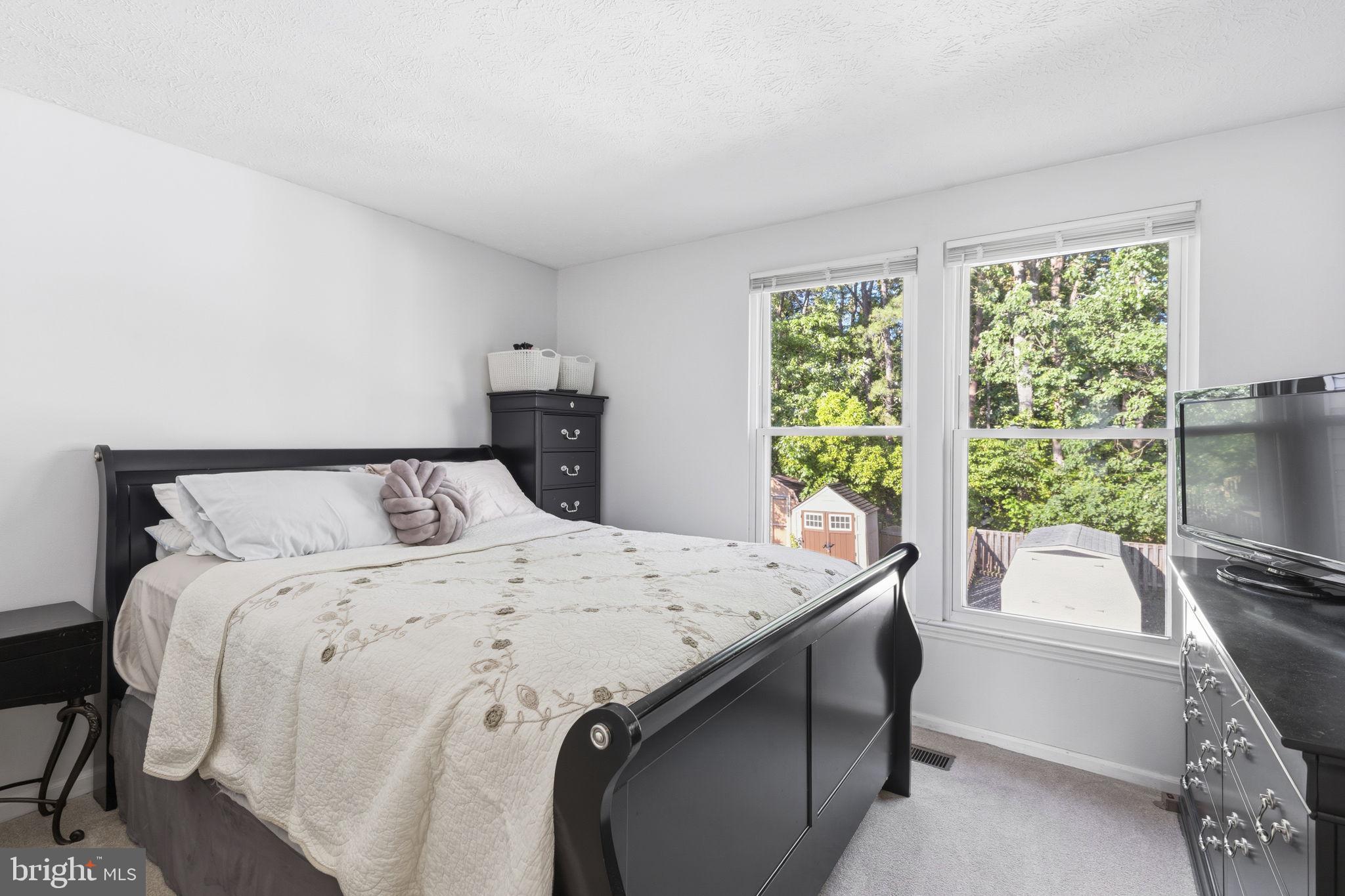 FEATHERHILL - Residential