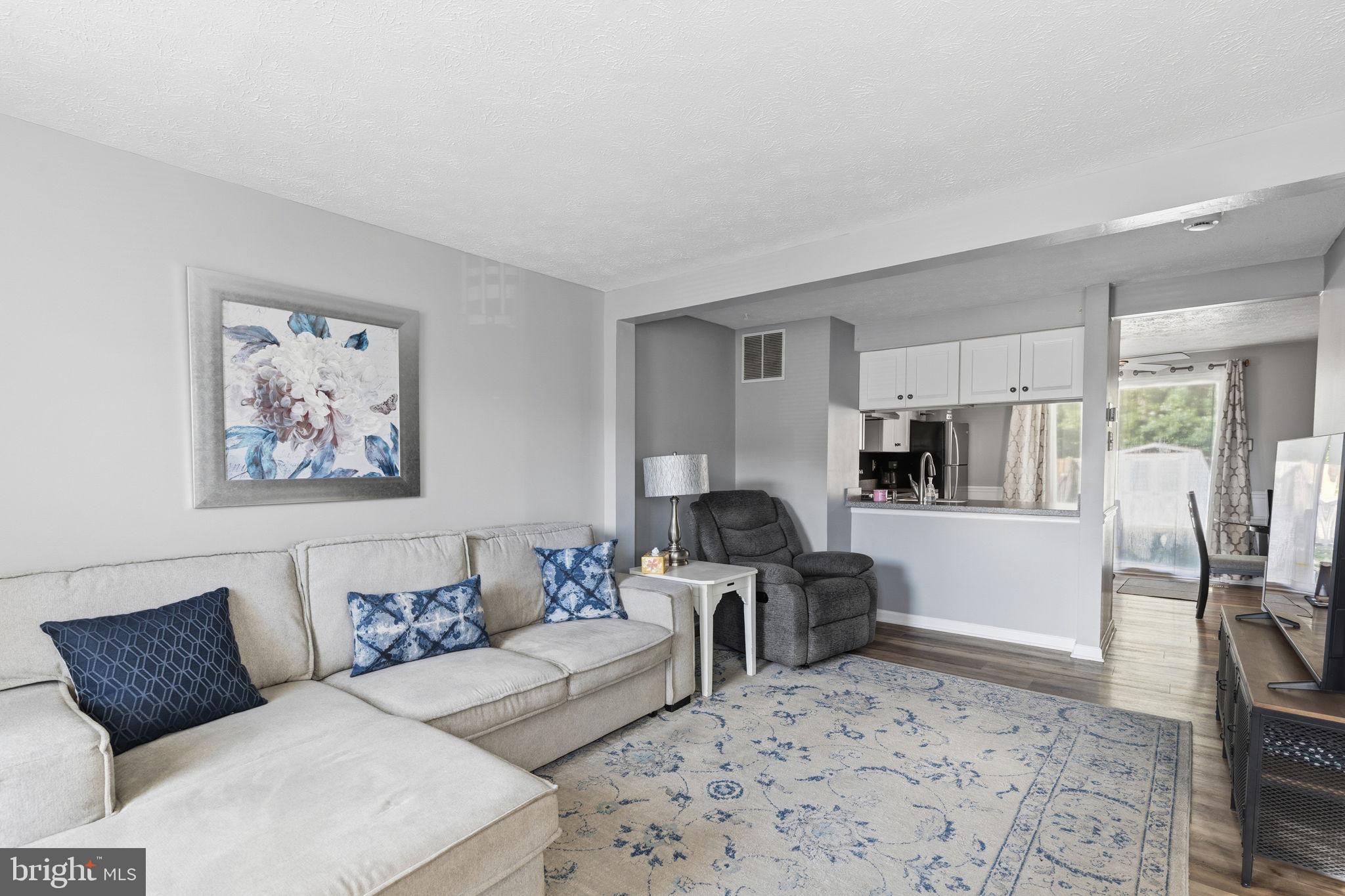 FEATHERHILL - Residential
