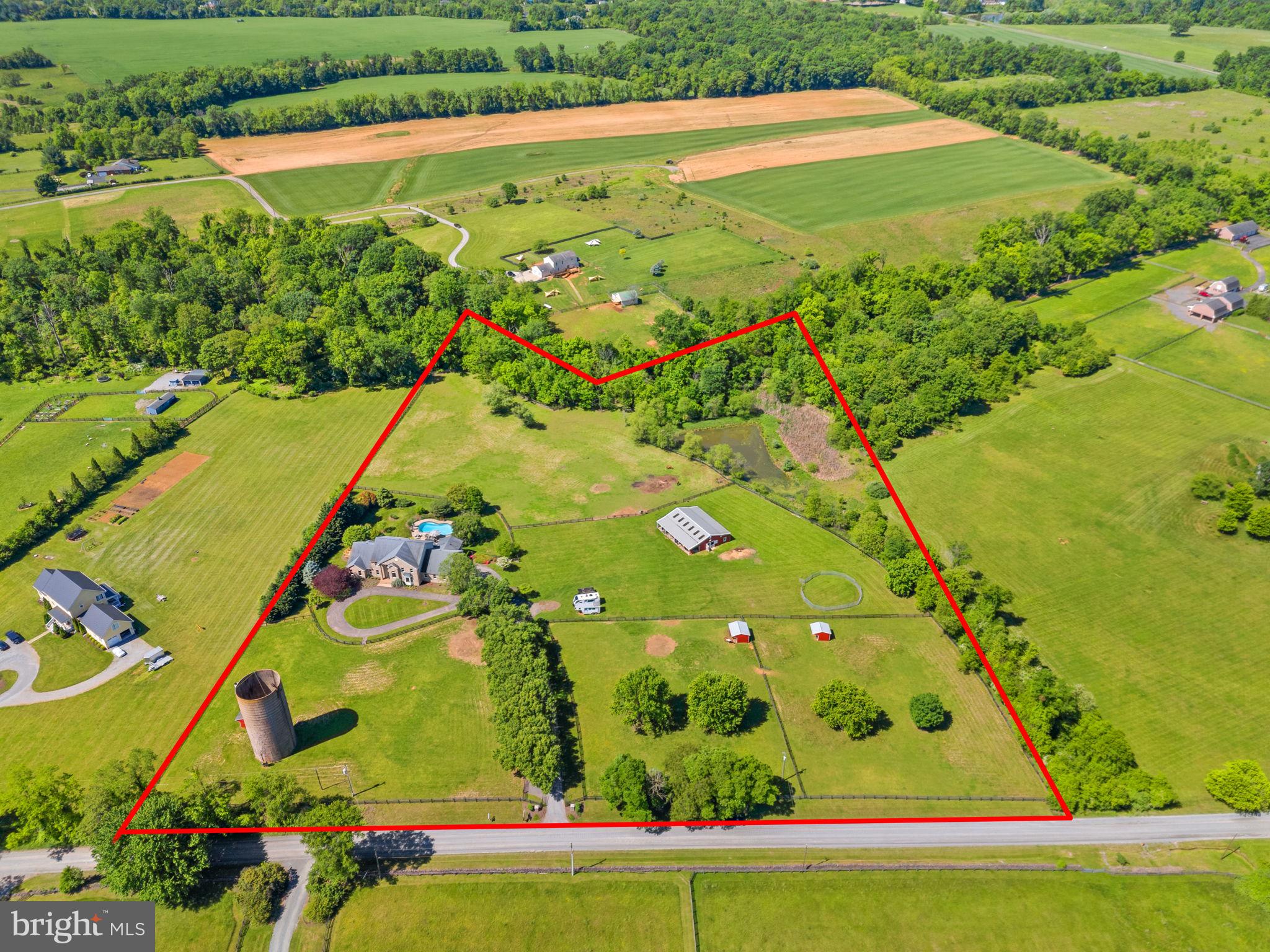 LODGE LAND FARMS - Residential