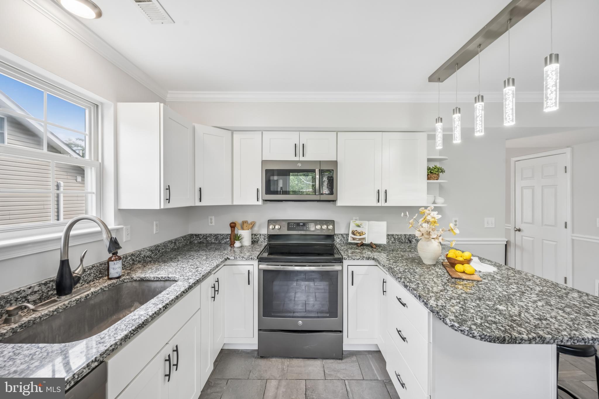 SELBY ON THE BAY - Residential
