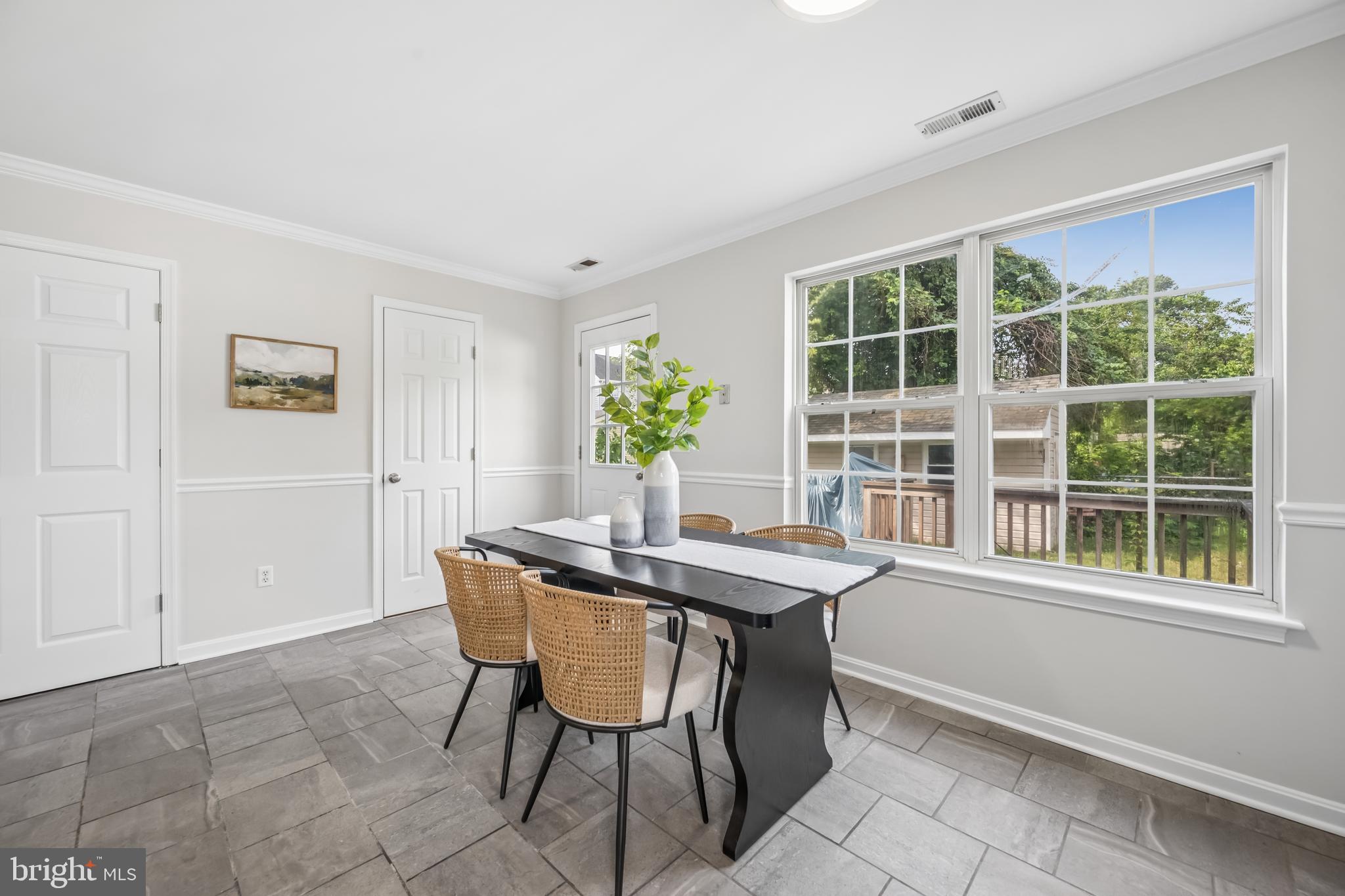 SELBY ON THE BAY - Residential