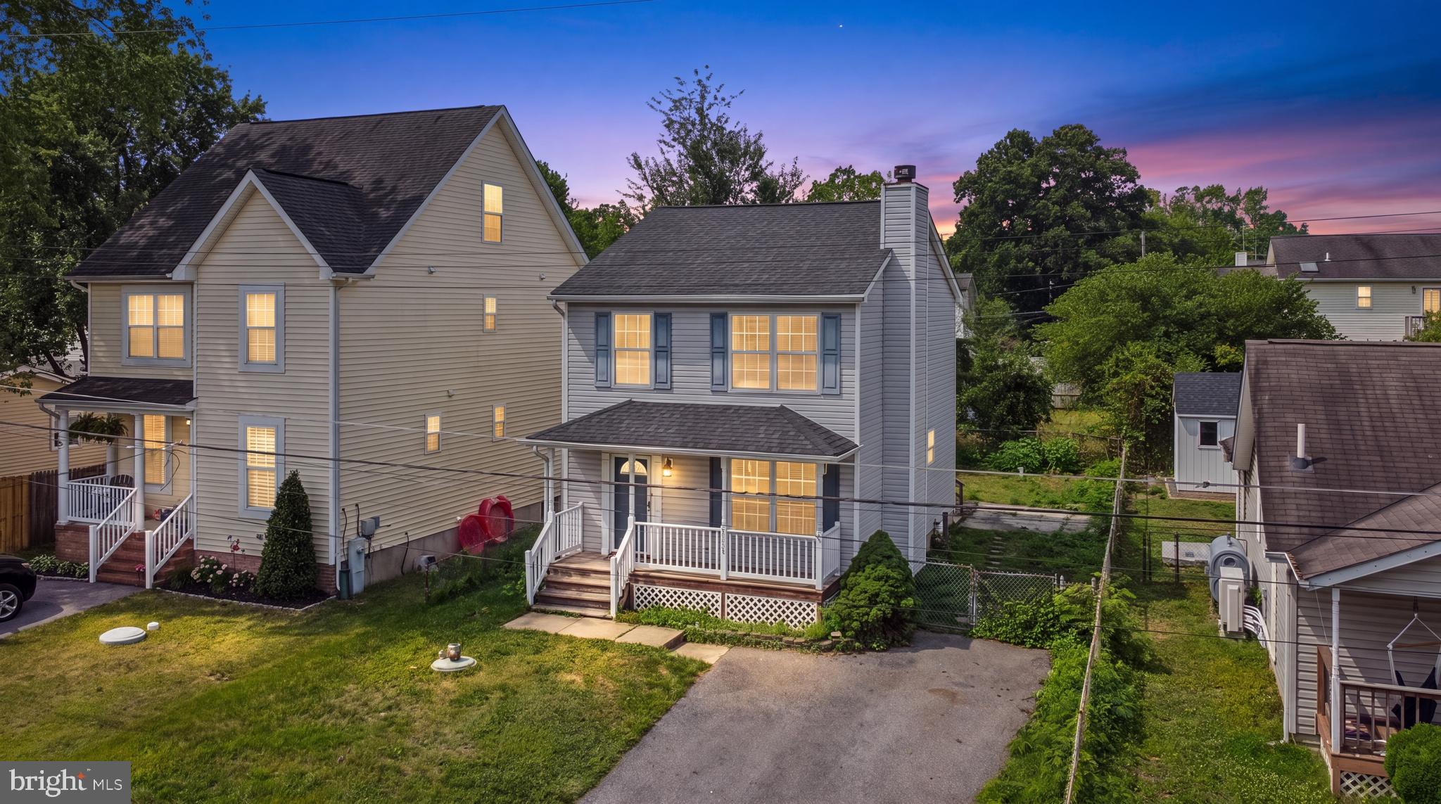 Welcome to this refreshed 3-bedroom, 2.5-bath Single-Family home in the water-oriented community of Selby on the Bay in Edgewater! Just a couple of blocks from the water, this move-in ready home offers approximately 1,300 square feet of updated living space with modern finishes throughout.

The kitchen features White Shaker Cabinets, Granite Countertops, and matching GE Slate Appliances, while brand-new Luxury Vinyl Plank flooring flows throughout the home. Two bathrooms have been tastefully updated, giving the home a fresh, modern feel. The functional layout makes great use of the space and is perfect for everyday living.

Outside, you'll find a front parking pad, a rear deck that's ideal for entertaining, a patio for relaxing, and a storage shed for all your tools and outdoor gear. Whether you're looking for your first home, a place to be close to the water, or simply want an updated home in a great Edgewater location, this property checks all the boxes. Enjoy all that Selby on the Bay has to offer, including nearby waterfront access, parks, and the convenience of shopping, dining, and commuter routes just minutes away.