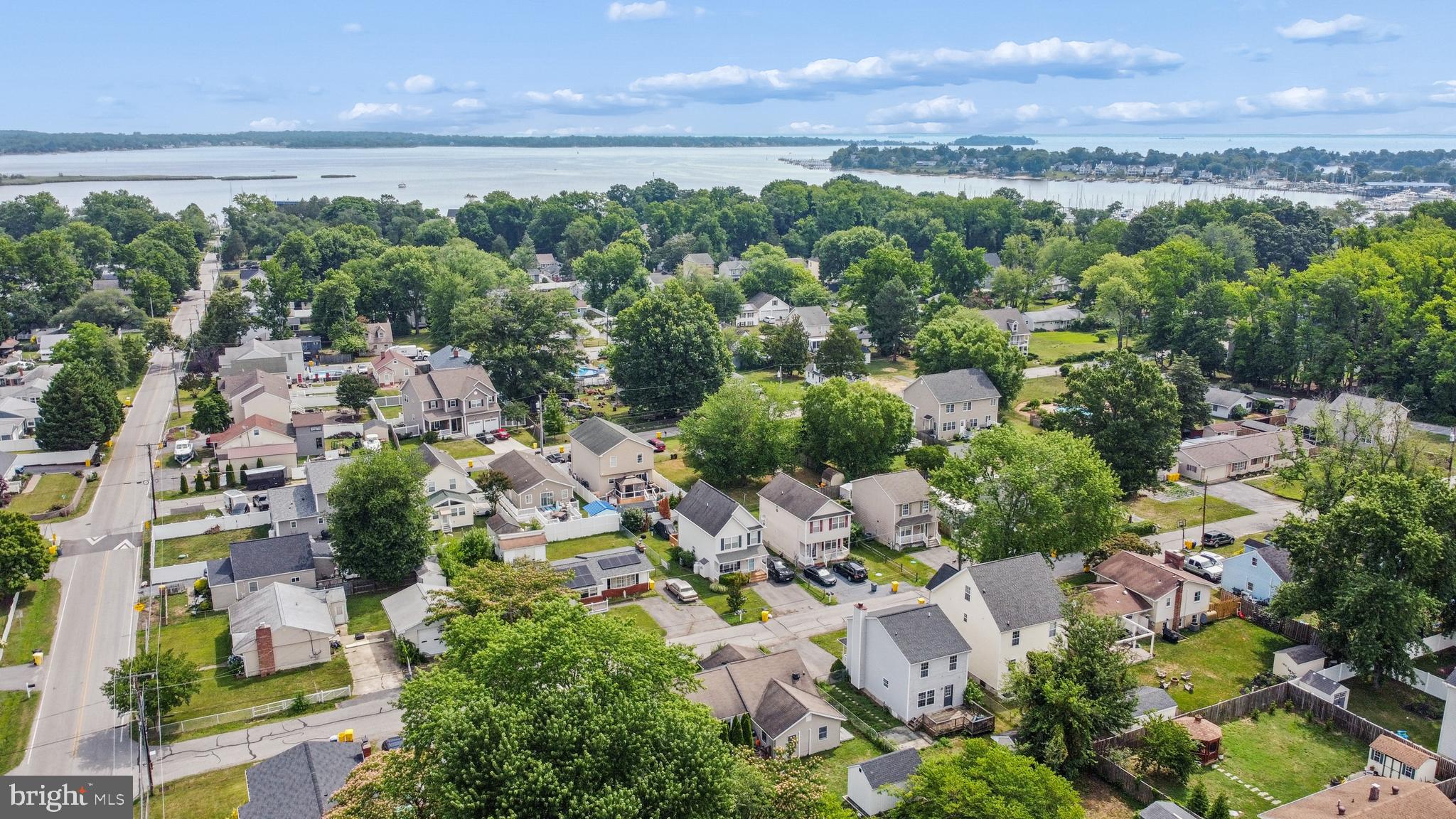 SELBY ON THE BAY - Residential