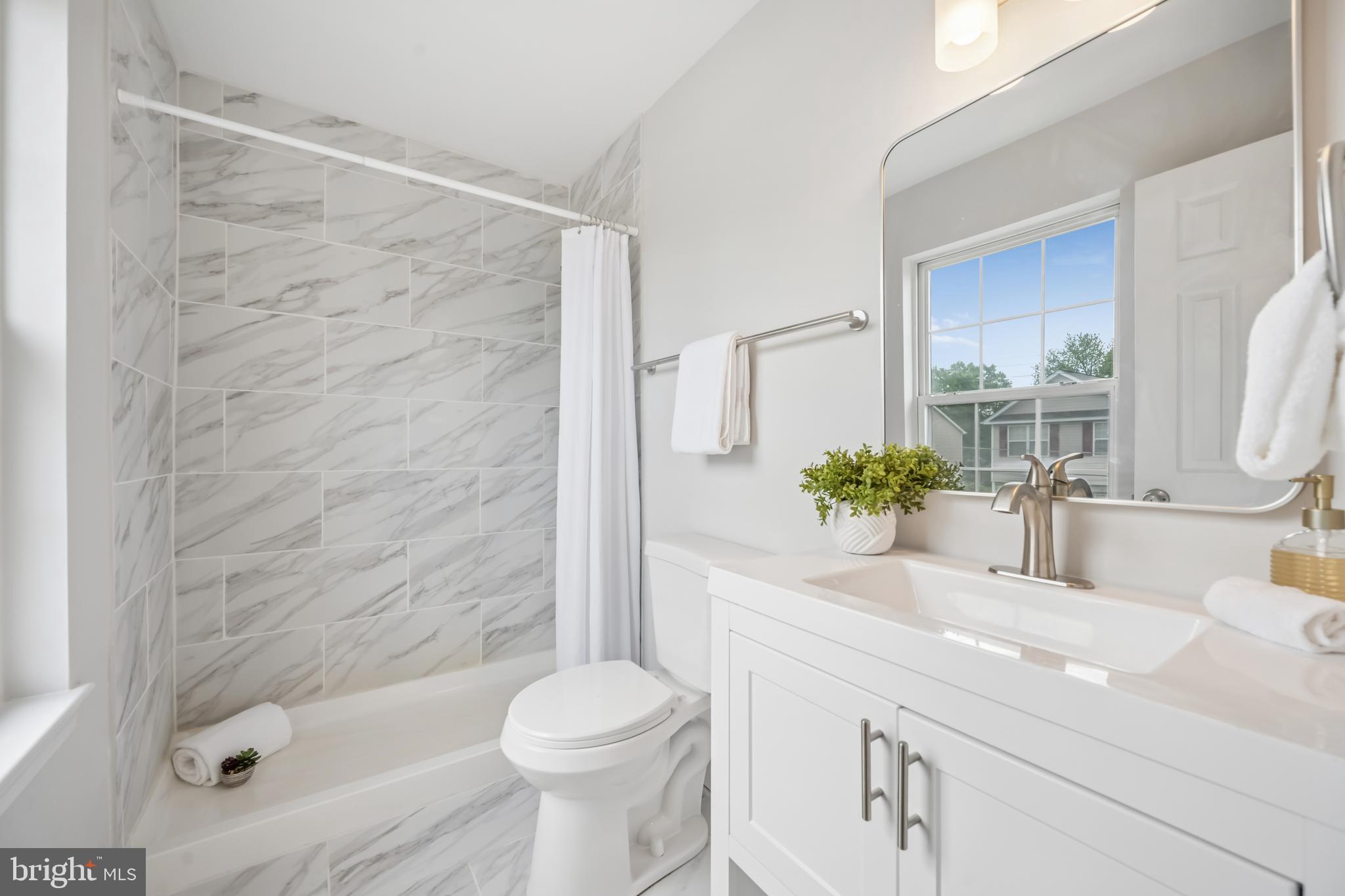 SELBY ON THE BAY - Residential