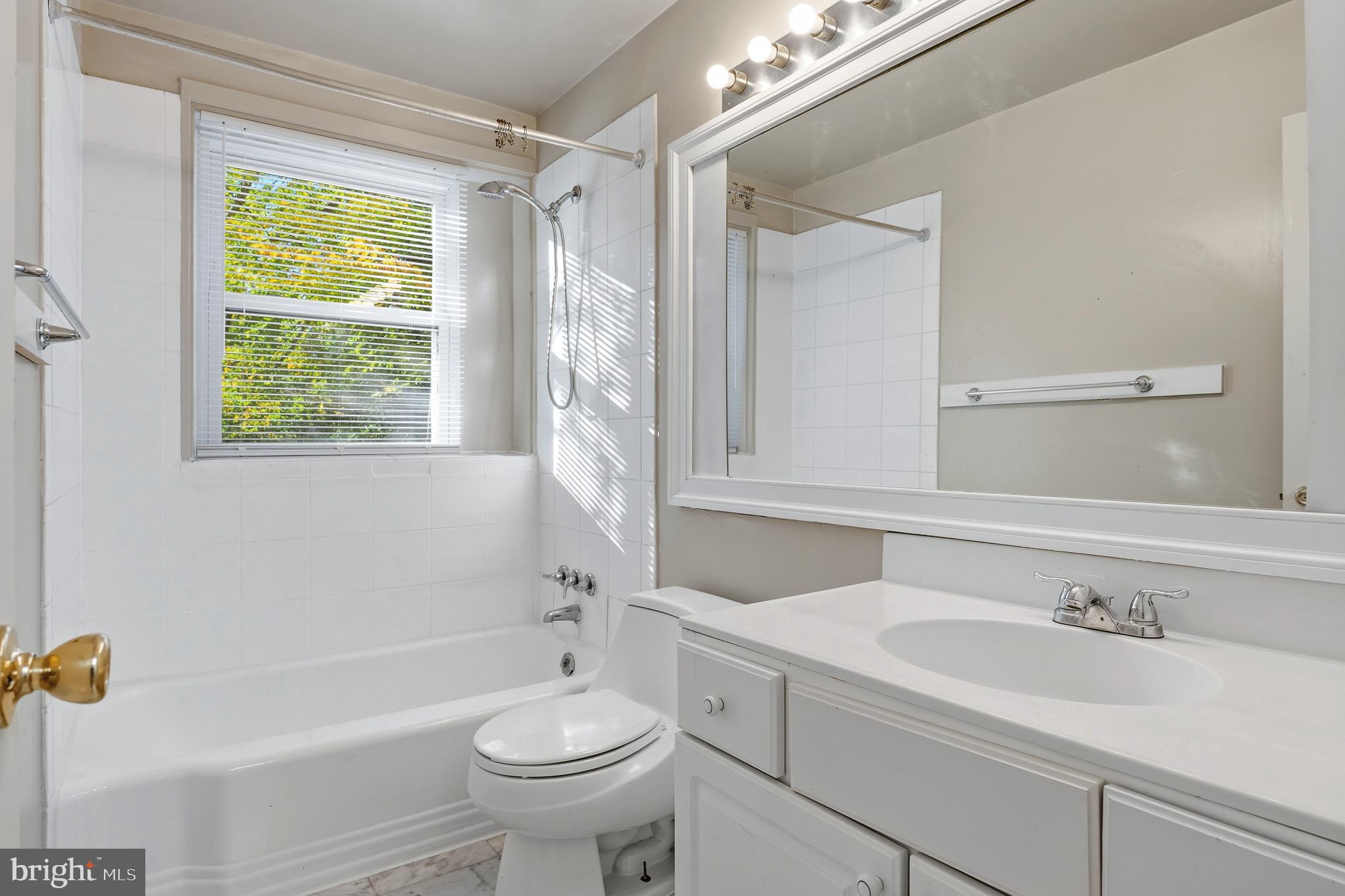 HIGH POINT - Residential