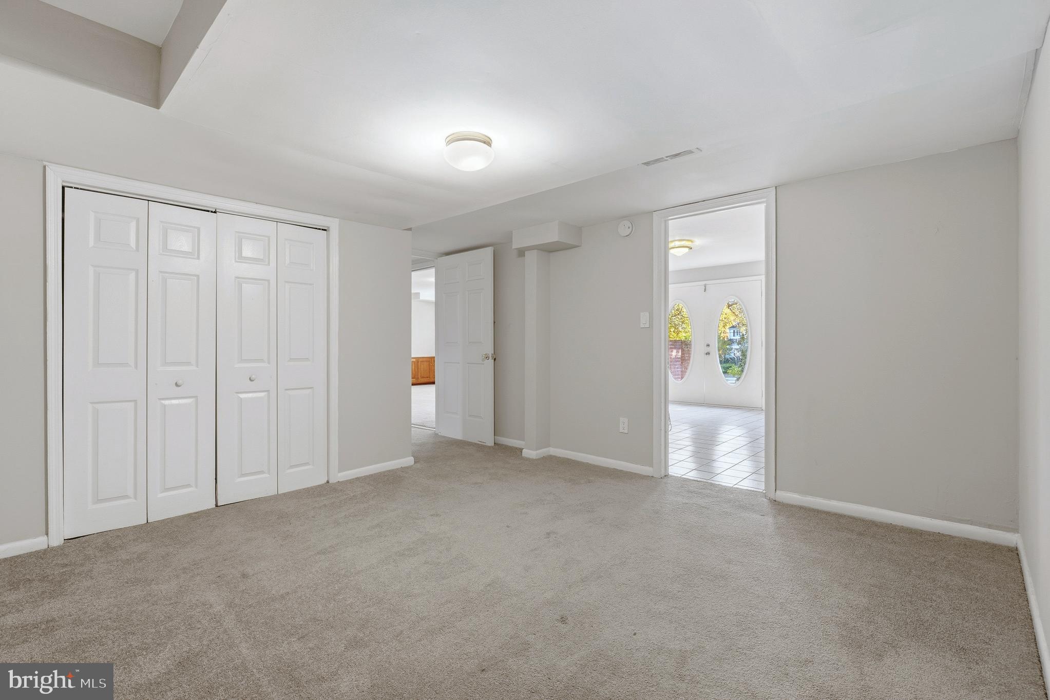 HIGH POINT - Residential