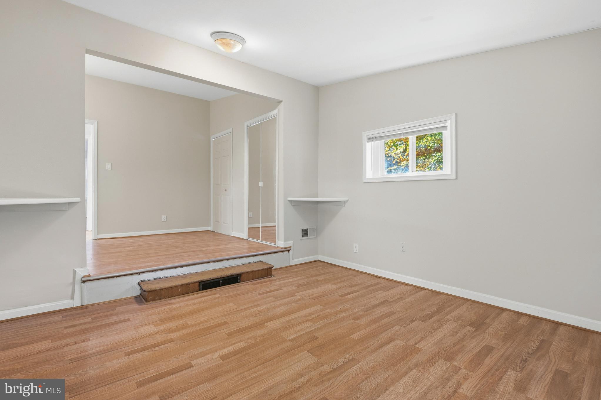 HIGH POINT - Residential