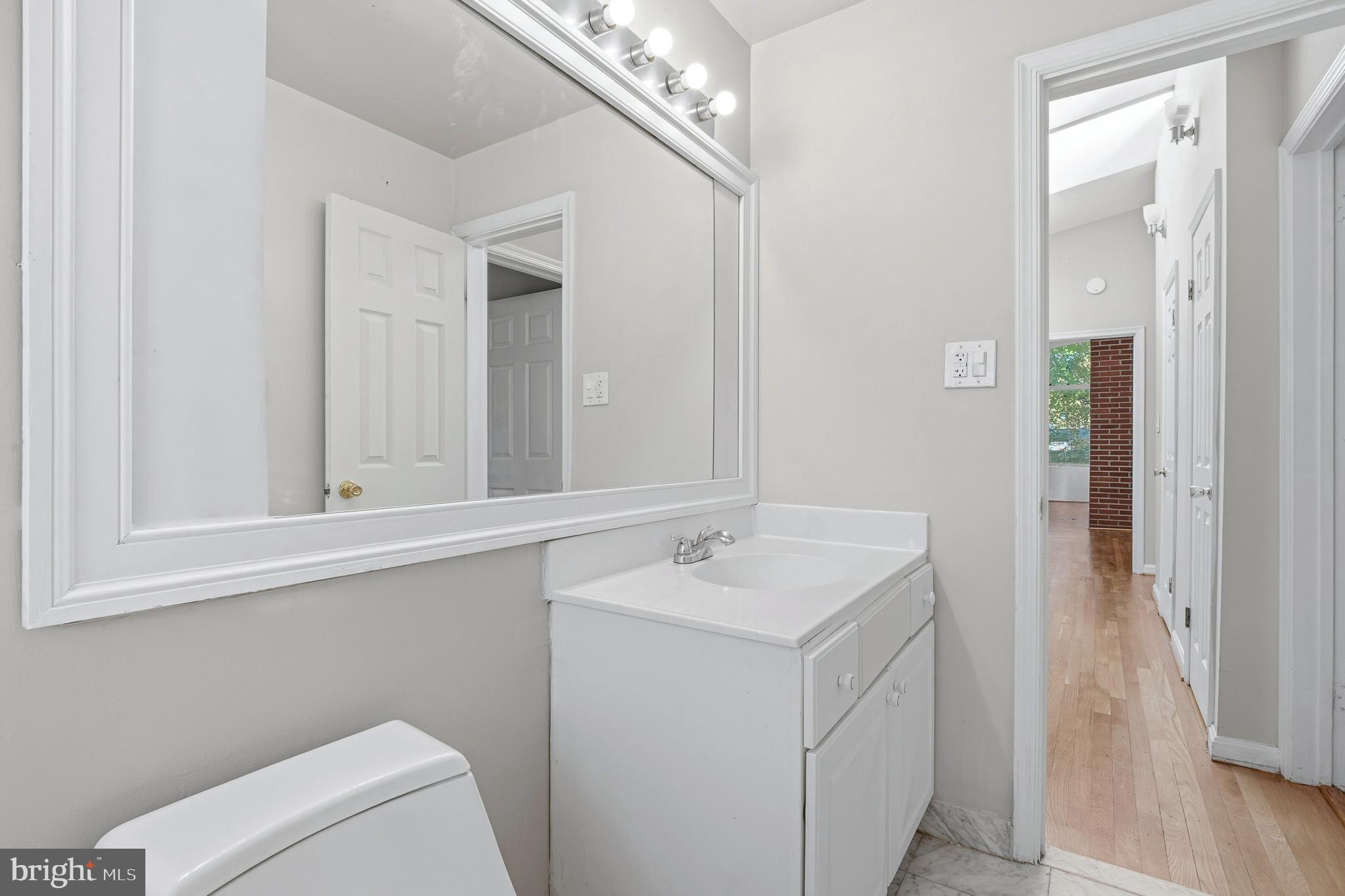 HIGH POINT - Residential