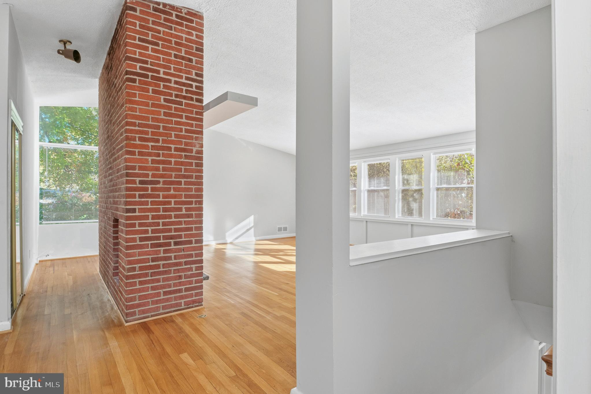 HIGH POINT - Residential