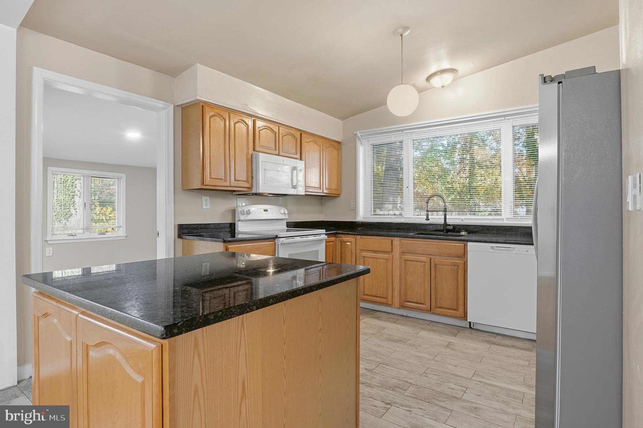 HIGH POINT - Residential