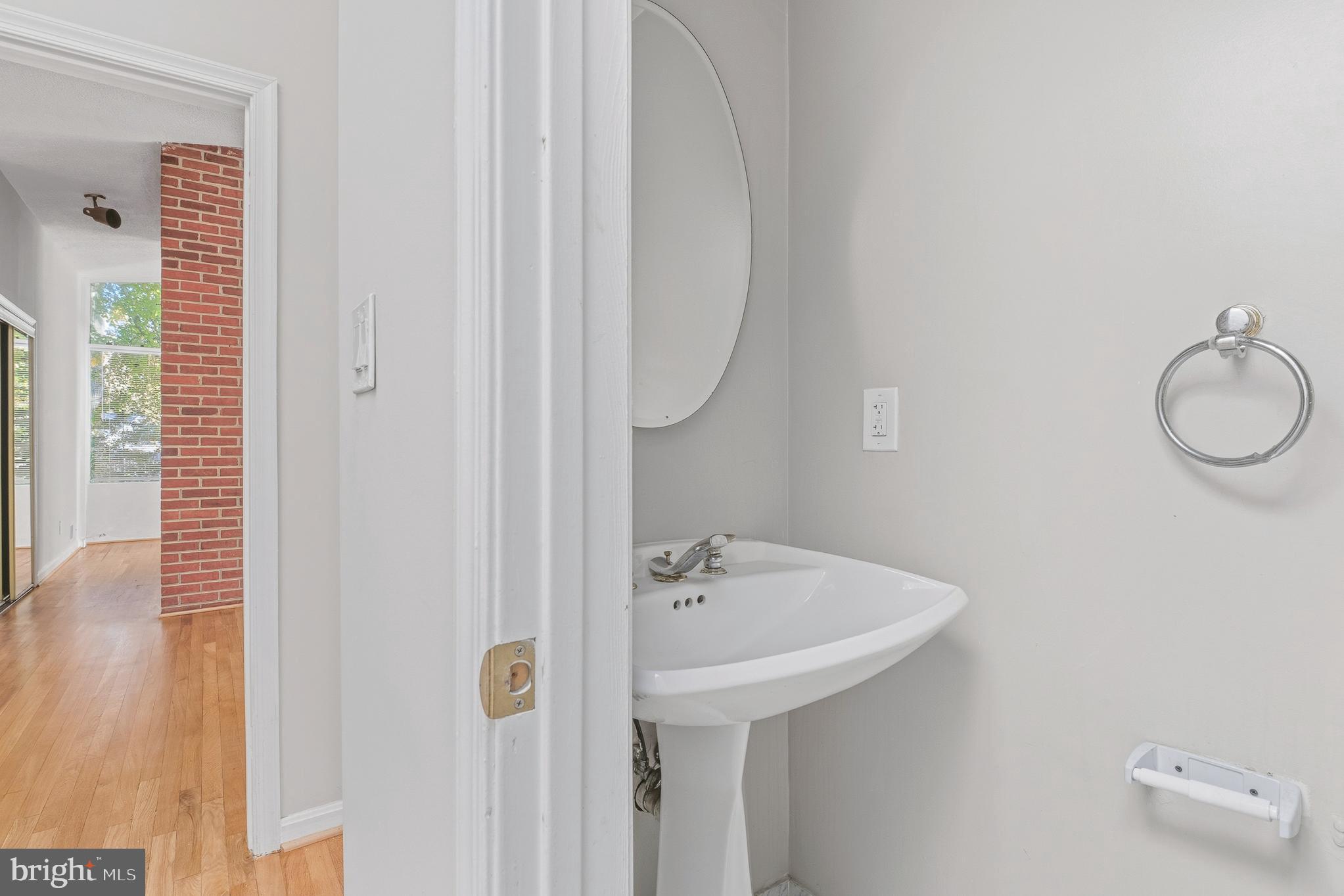 HIGH POINT - Residential