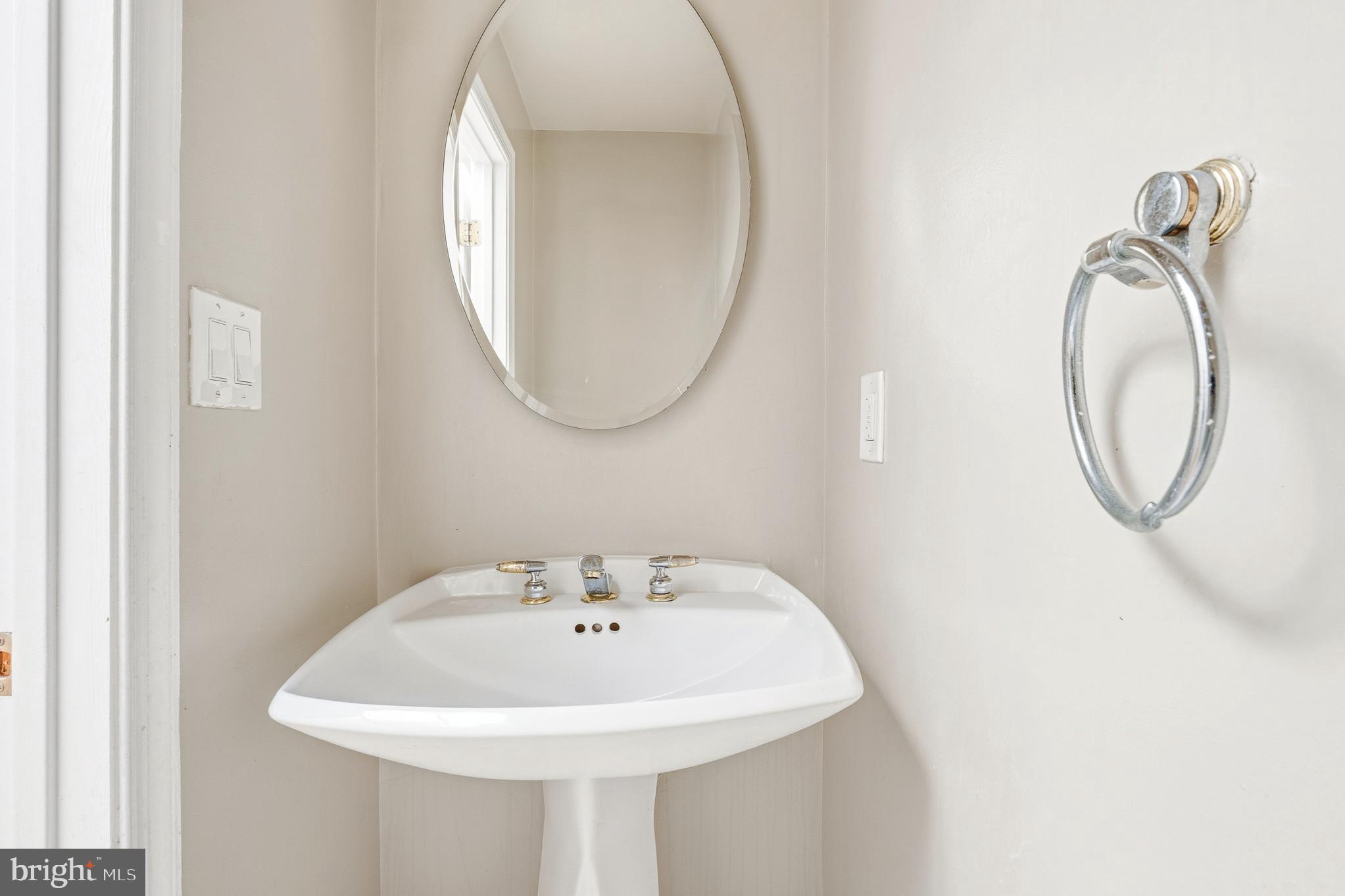 HIGH POINT - Residential