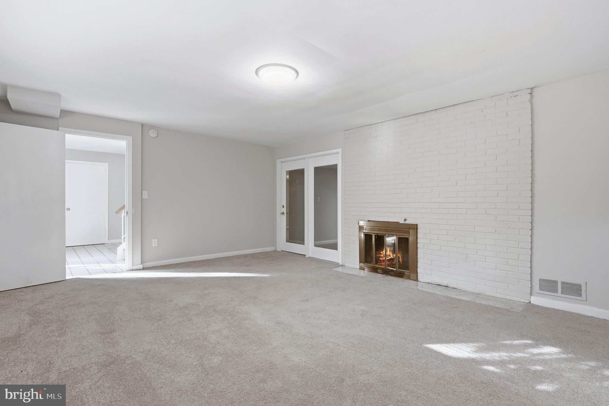HIGH POINT - Residential