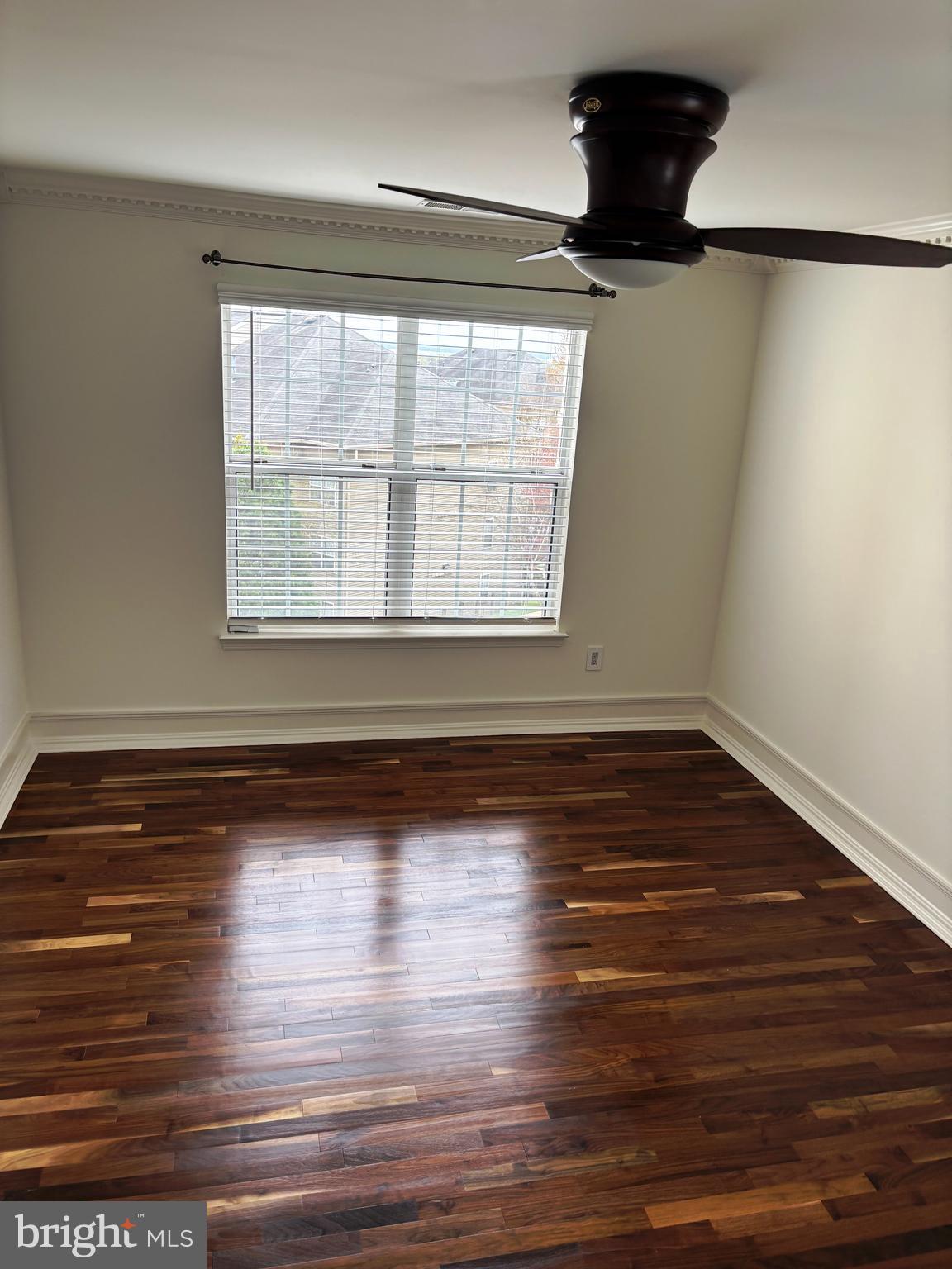 SUMMERHOUSE CONDO - Residential
