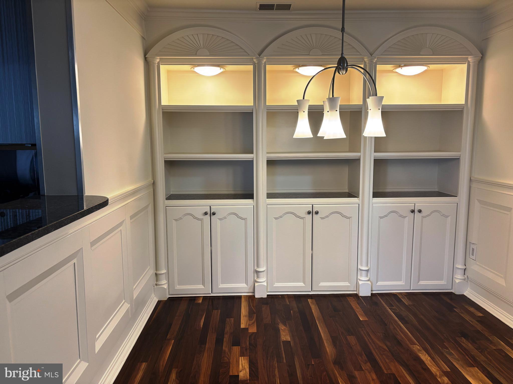 SUMMERHOUSE CONDO - Residential