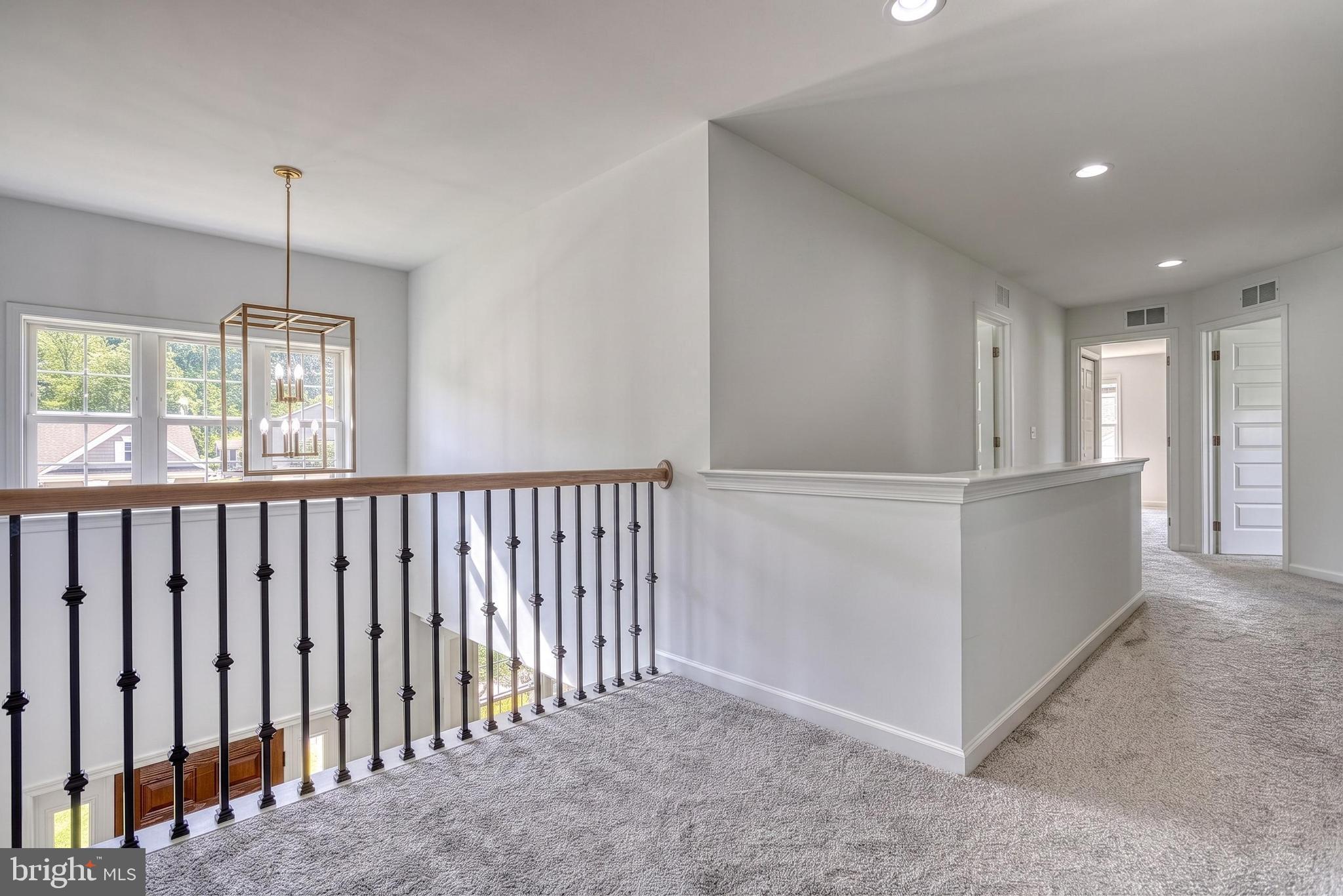STRATHFORD MEADOWS - Residential