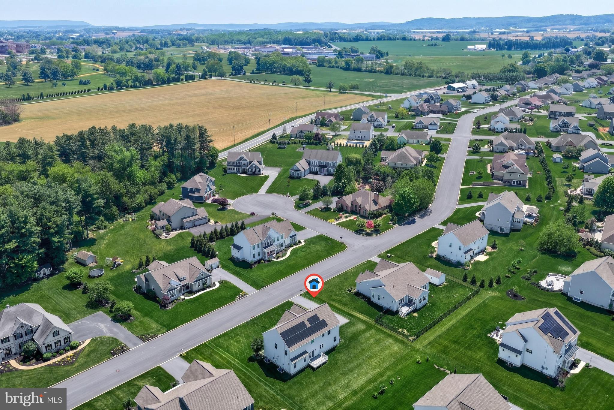 STRATHFORD MEADOWS - Residential