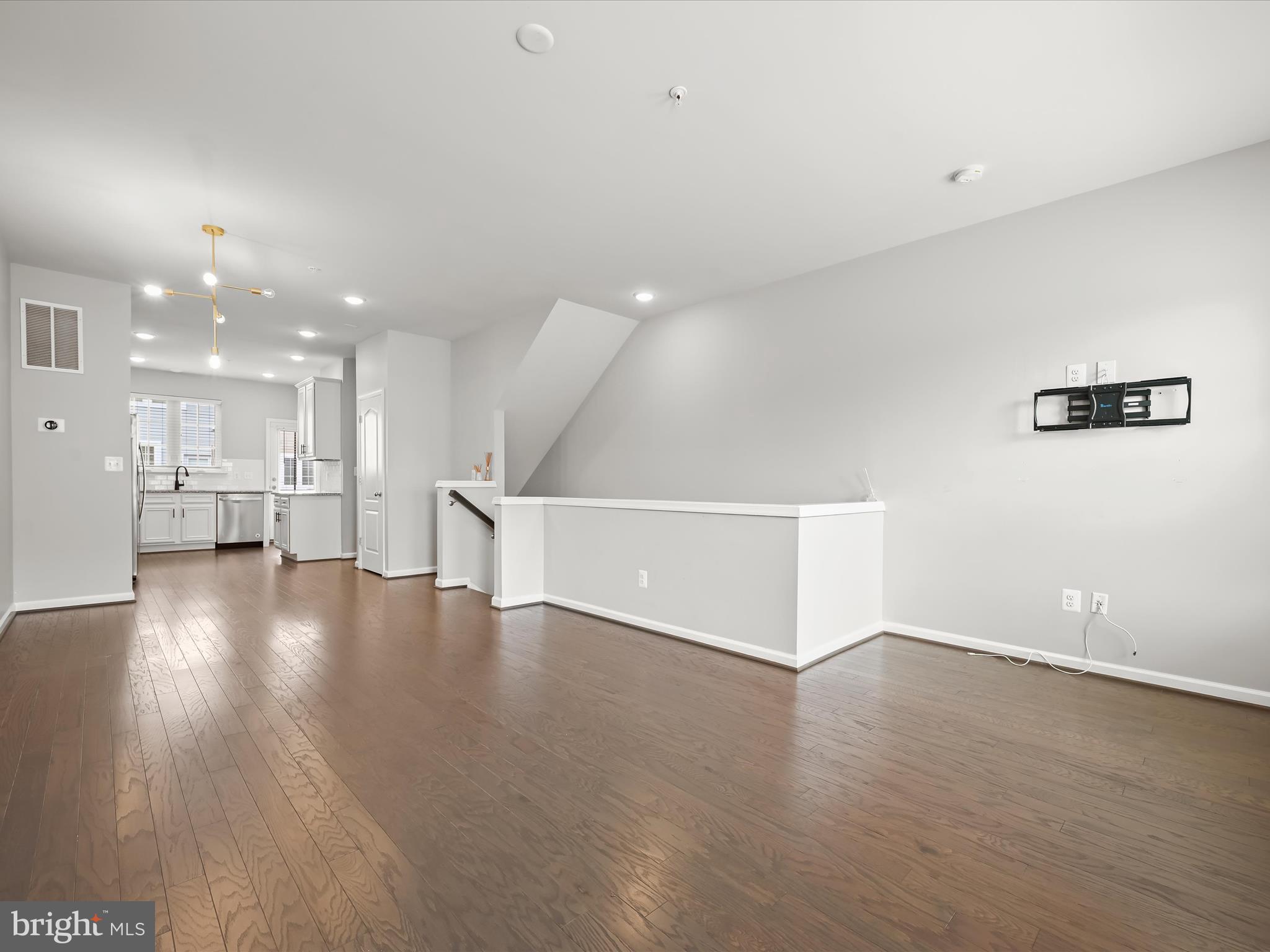 SHIPLEY HOMESTEAD - Residential Lease