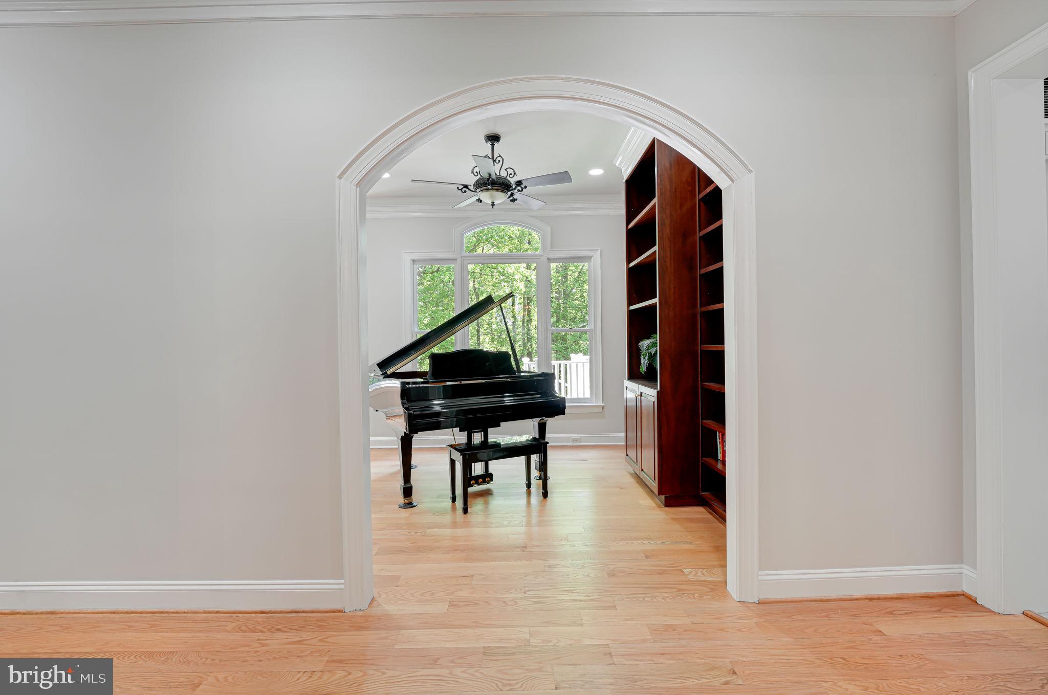 BEACON HILL - Residential