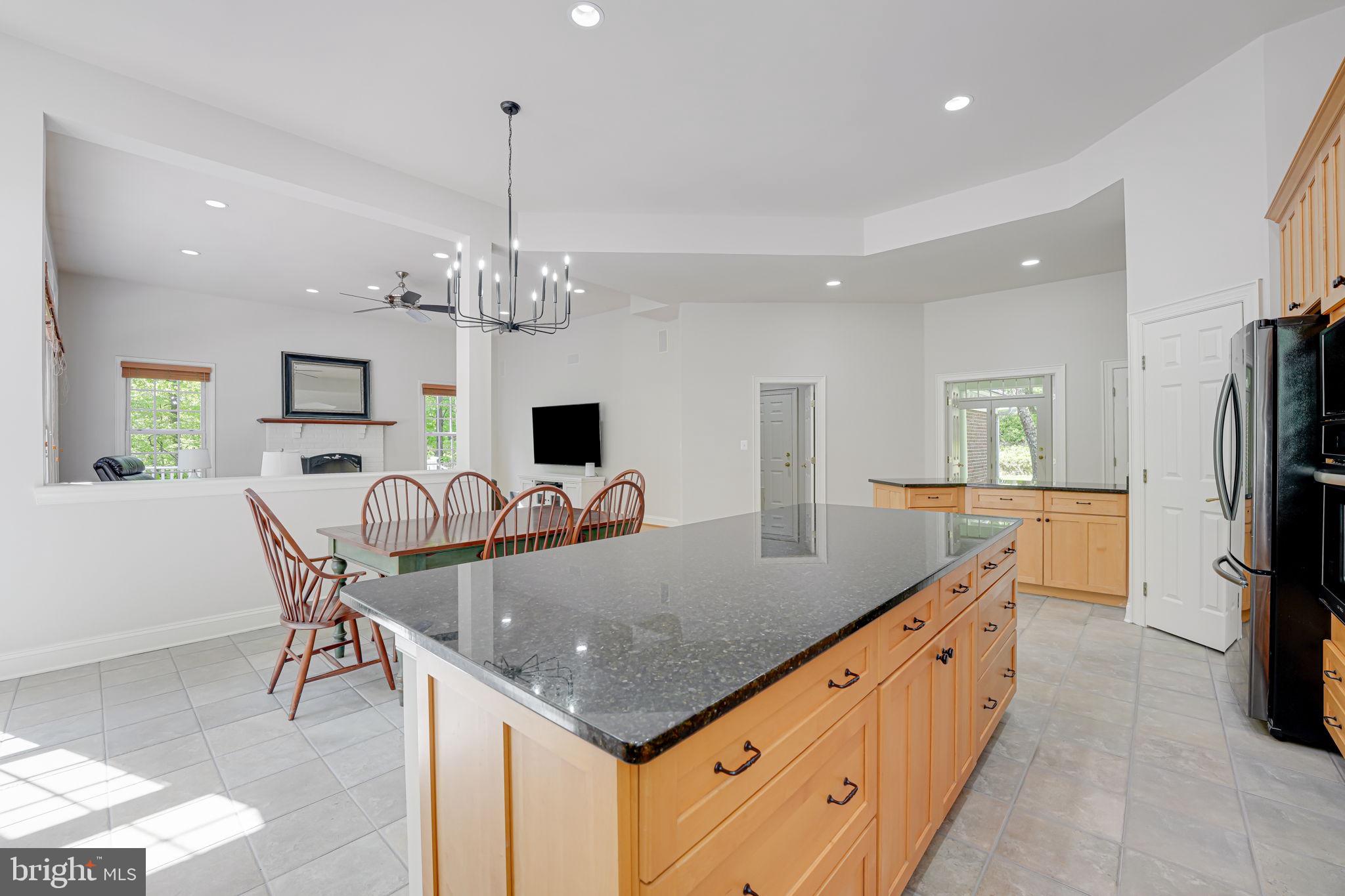BEACON HILL - Residential