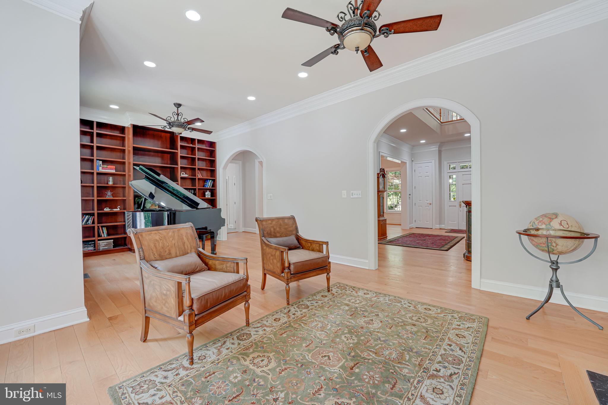 BEACON HILL - Residential