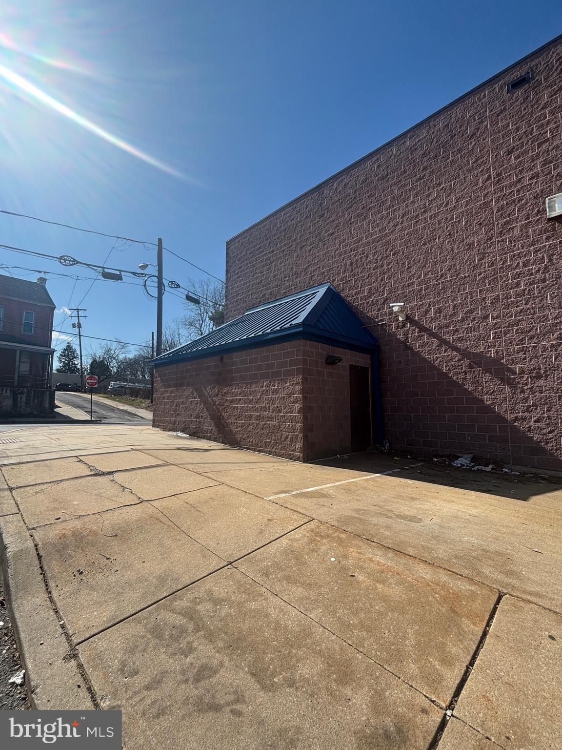 WEST END LANCASTER - Commercial Sale