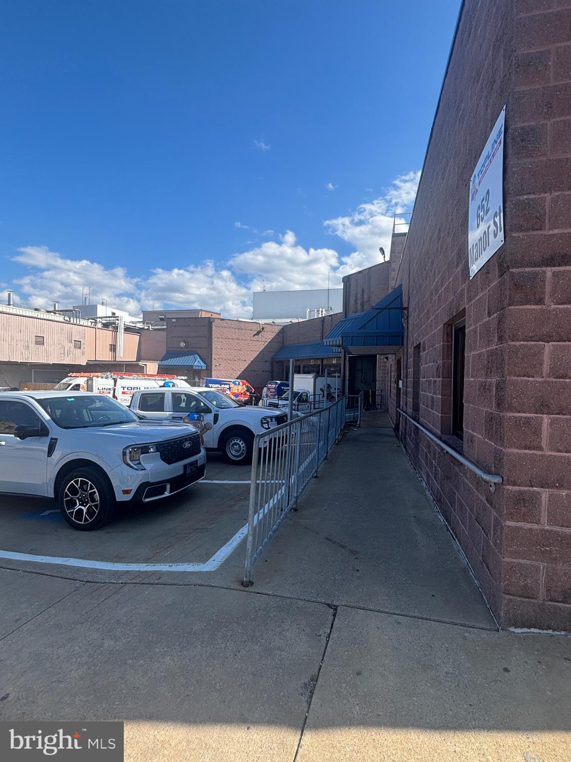 WEST END LANCASTER - Commercial Sale