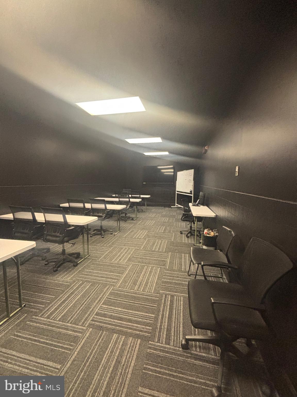 WEST END LANCASTER - Commercial Sale