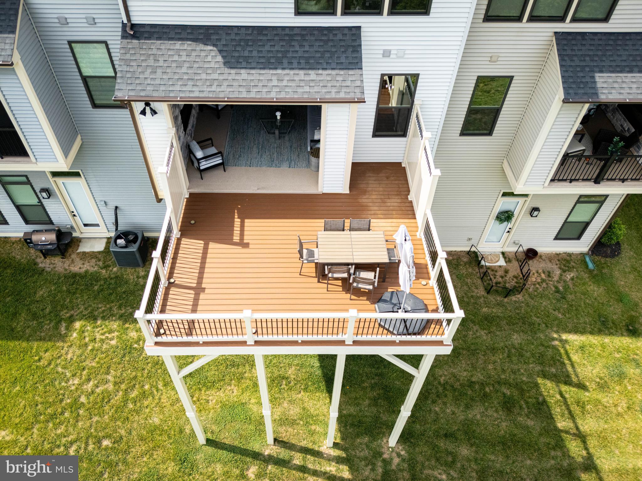 LONGVIEW RIDGE - Residential