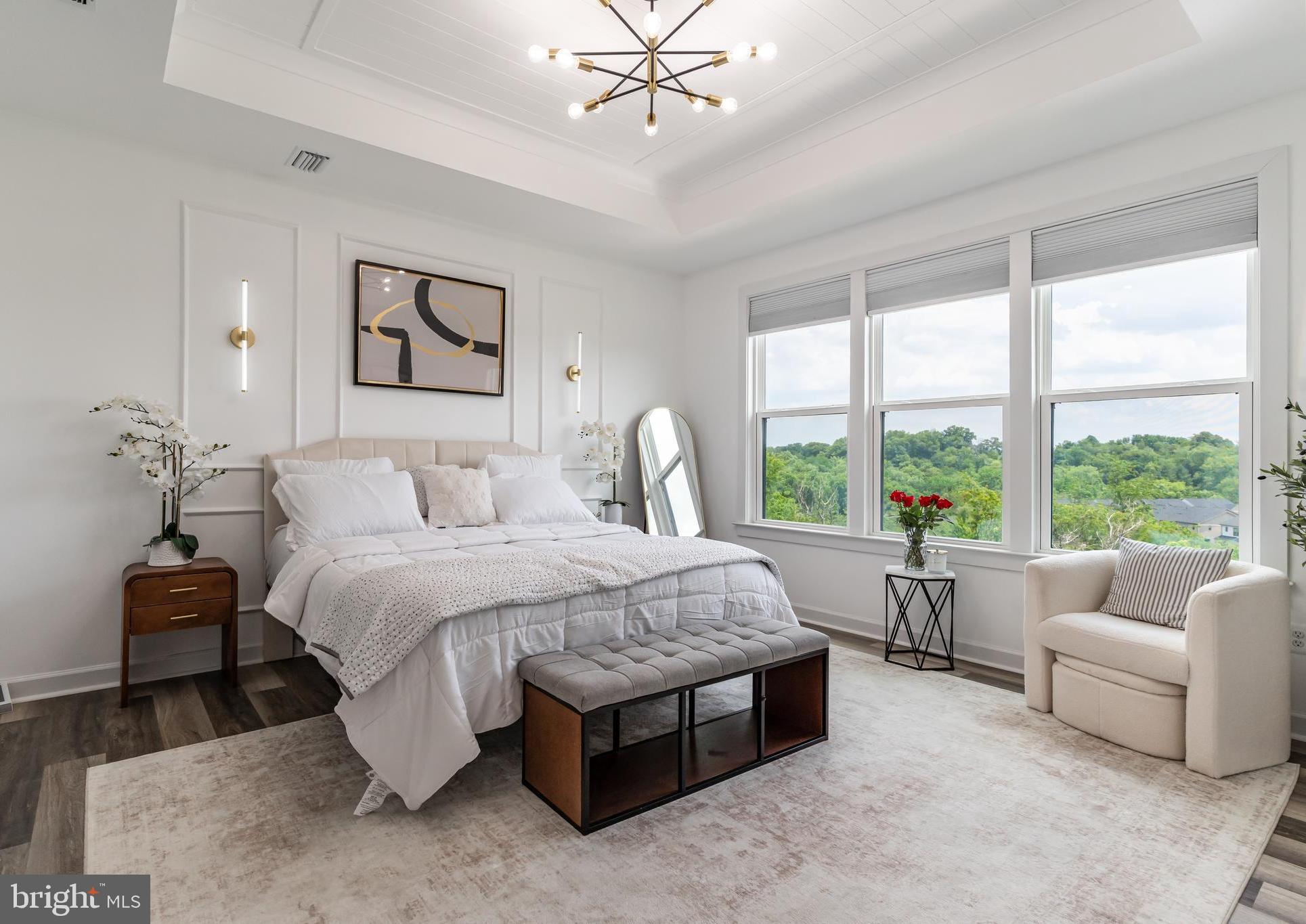 LONGVIEW RIDGE - Residential