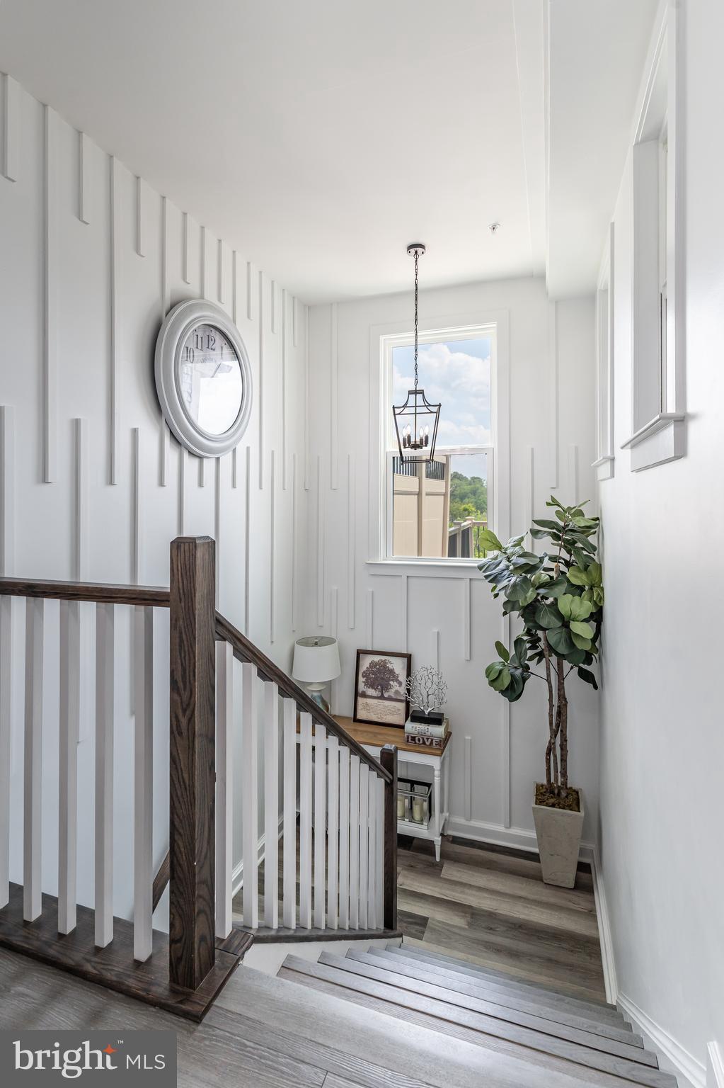 LONGVIEW RIDGE - Residential