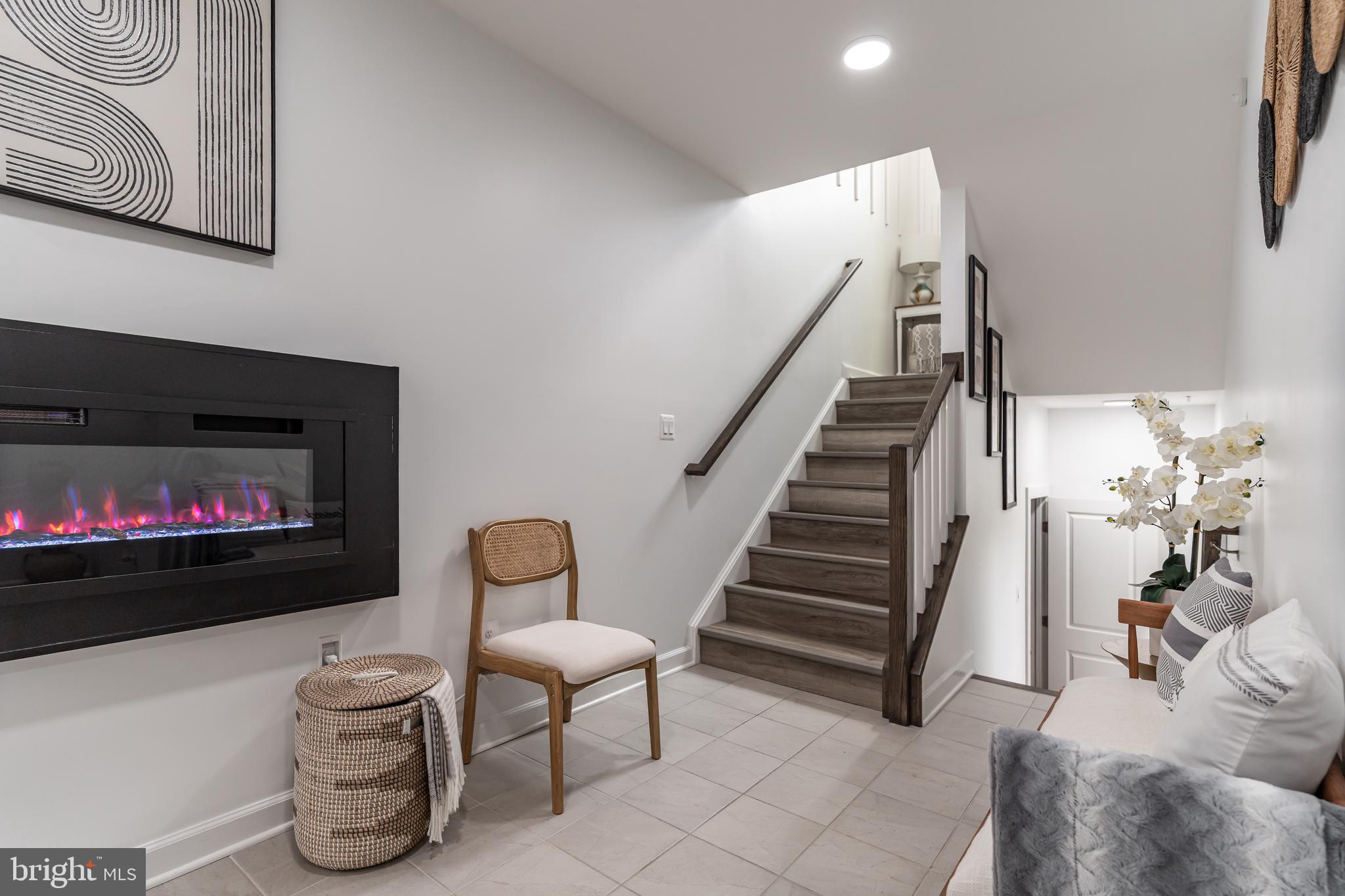 LONGVIEW RIDGE - Residential