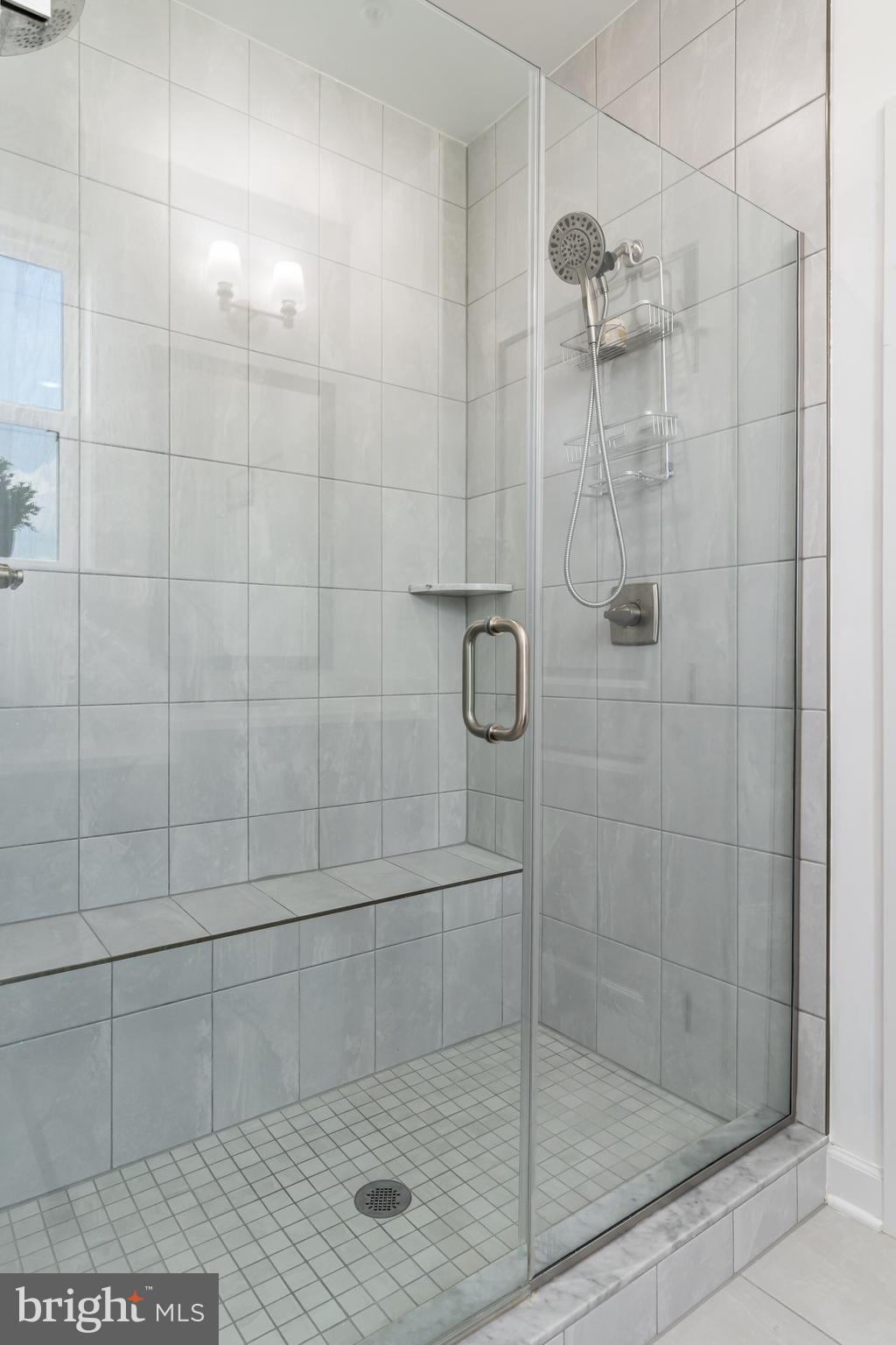 LONGVIEW RIDGE - Residential