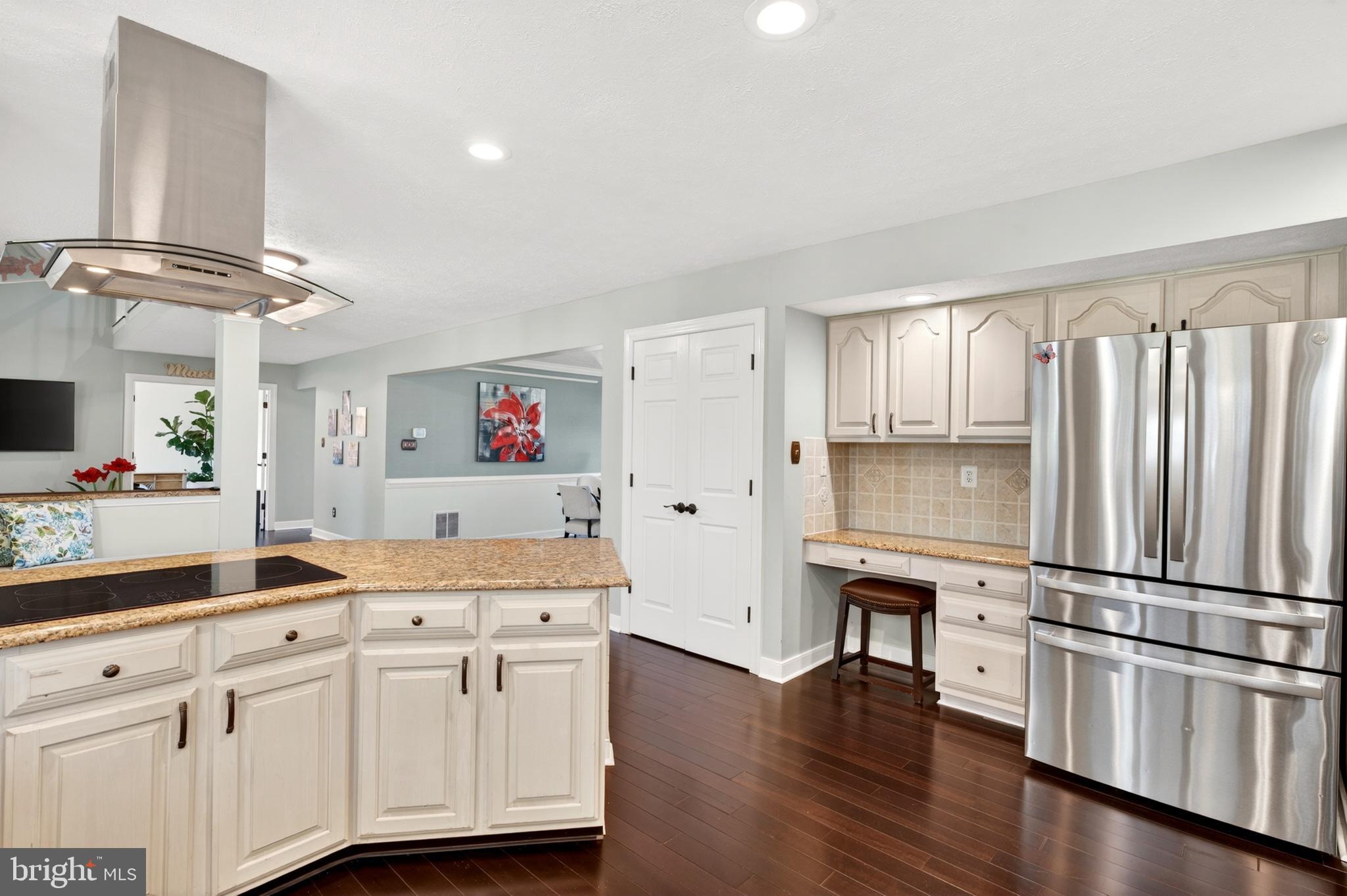 VILLAGES OF ELK NECK - Residential