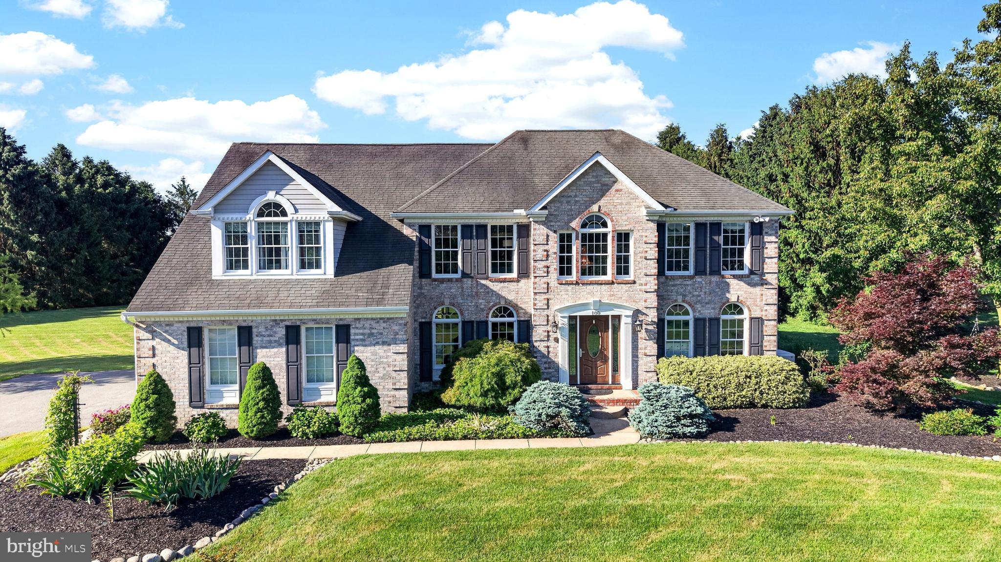 VILLAGES OF ELK NECK - Residential