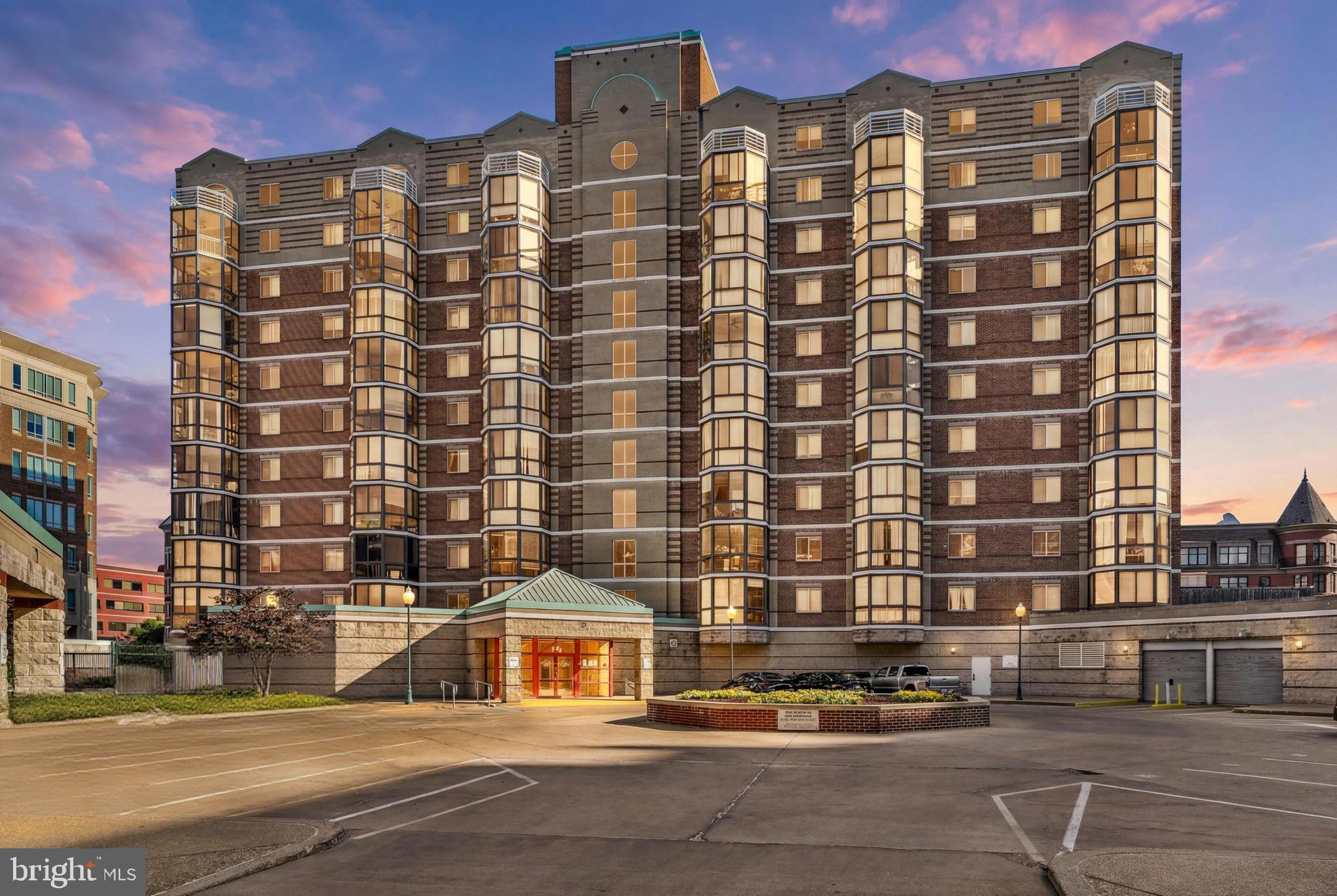 THE VICTORIA CODM - Residential