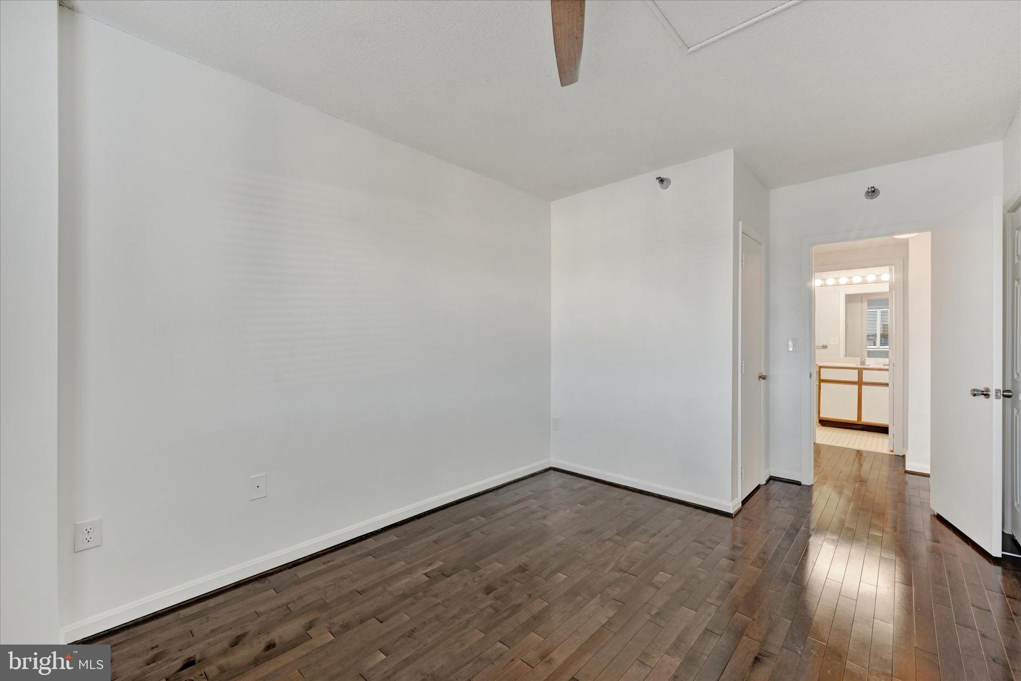 THE VICTORIA CODM - Residential