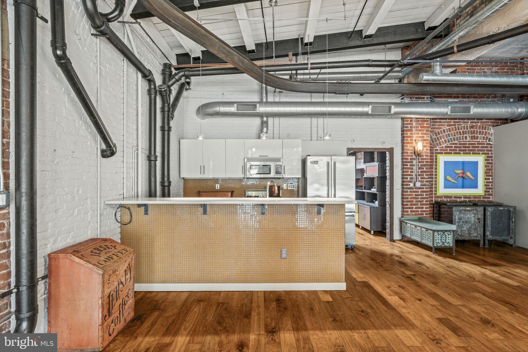 CALLOWHILL - Residential