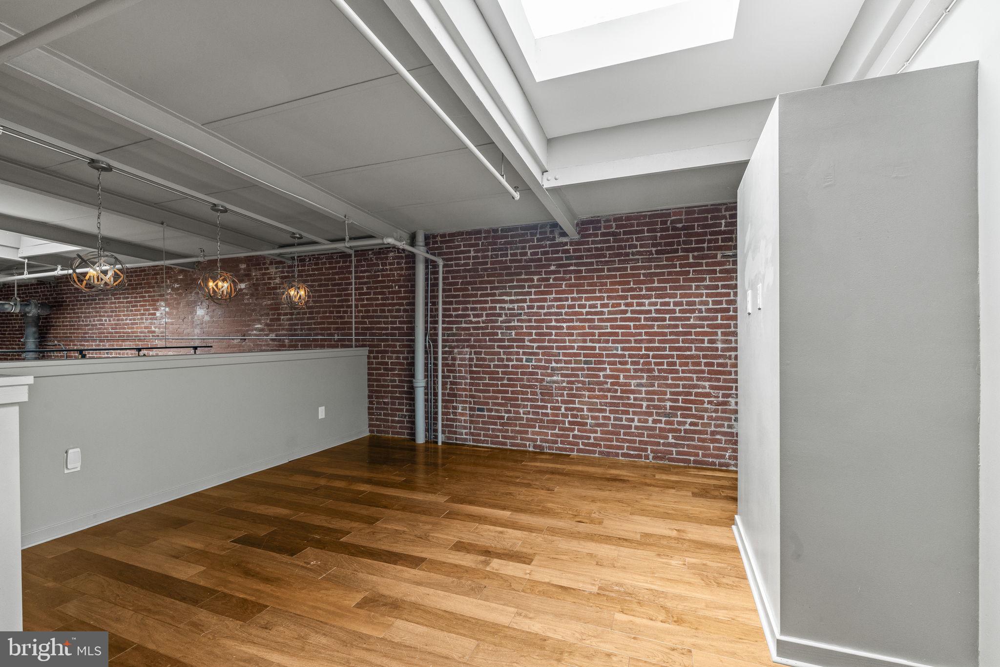 CALLOWHILL - Residential