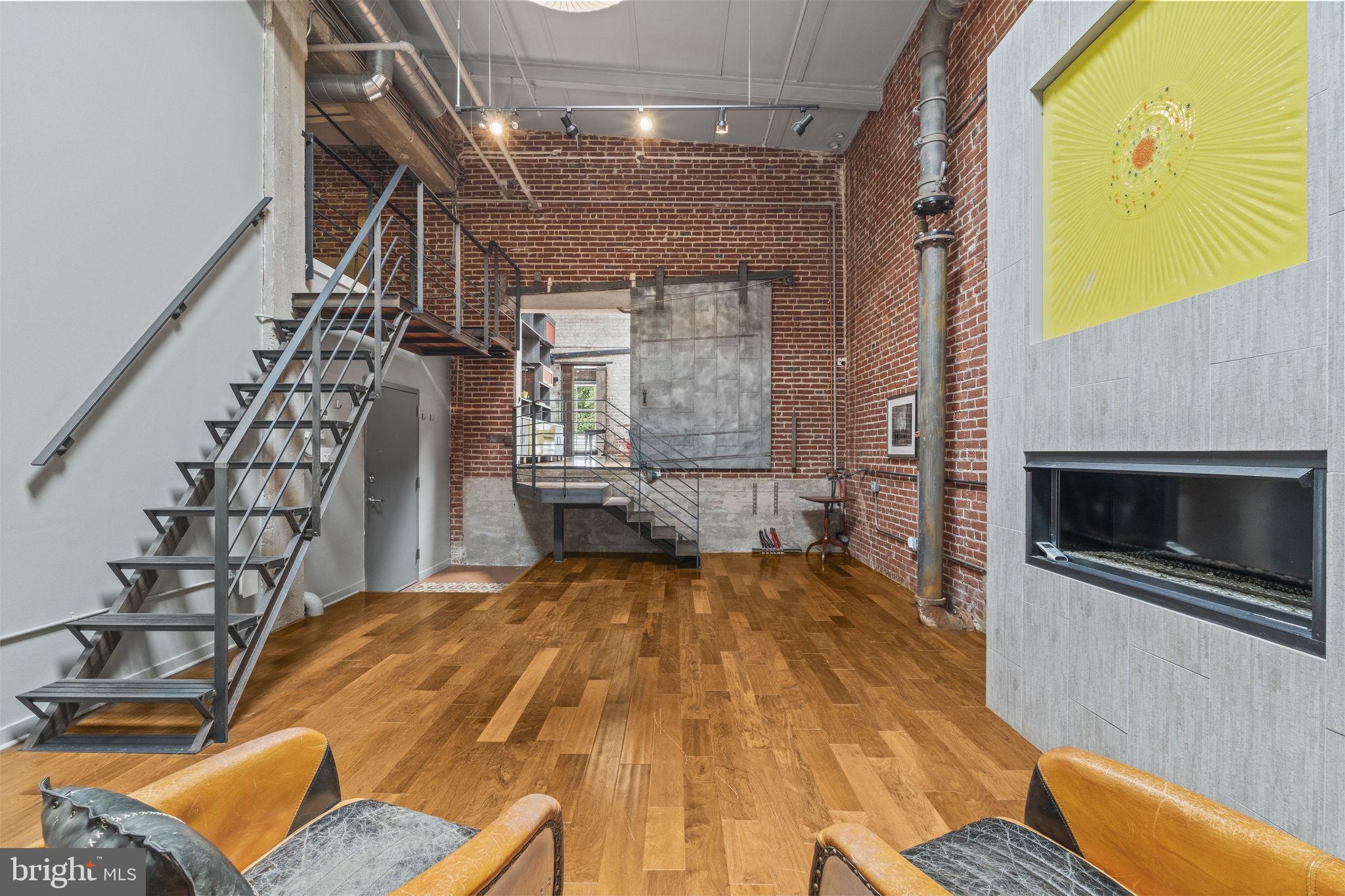 CALLOWHILL - Residential