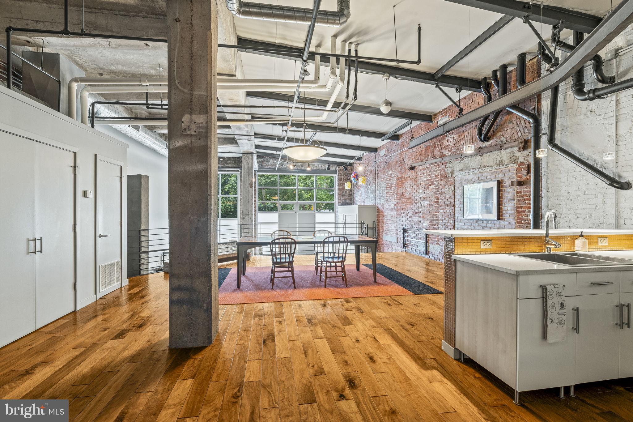 CALLOWHILL - Residential