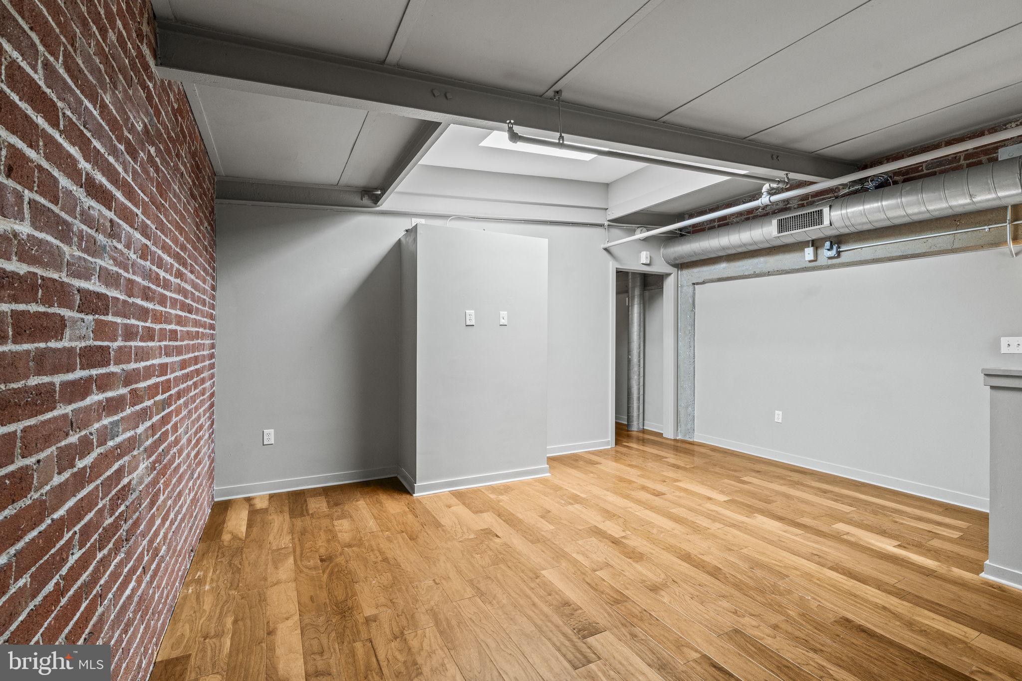 CALLOWHILL - Residential