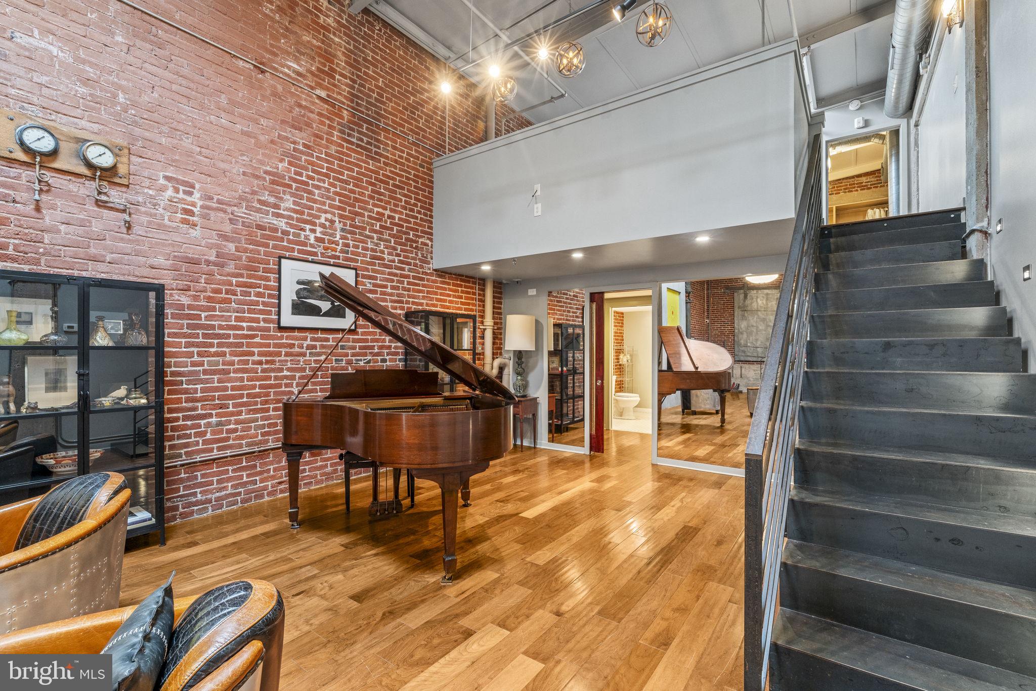 CALLOWHILL - Residential