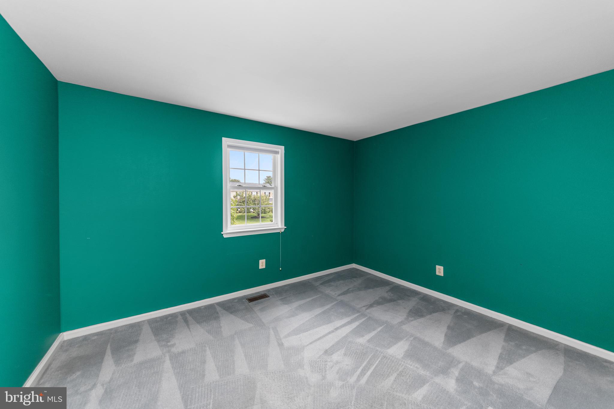 VALLEY RUN - Residential