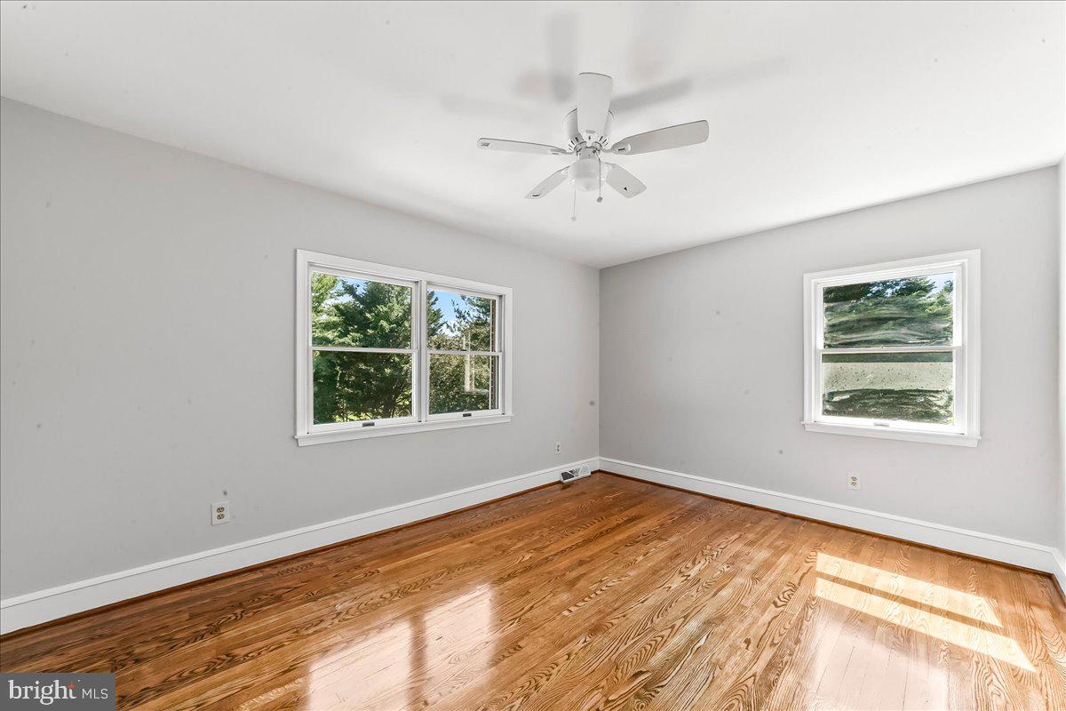 CARAVEL FARMS - Residential