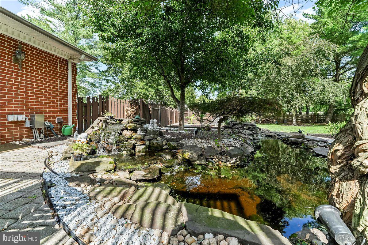 CARAVEL FARMS - Residential