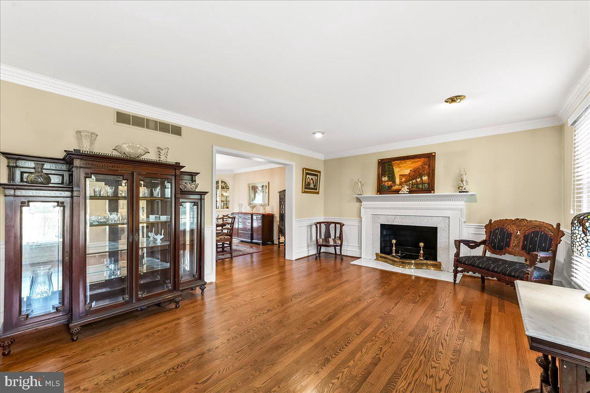 CARAVEL FARMS - Residential
